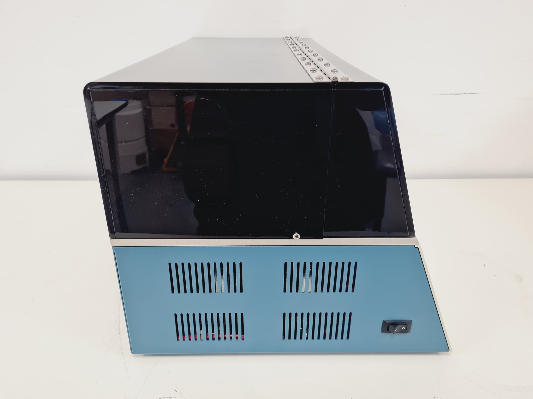 Image of Sutter Instruments P-97 Micropipette Puller Lab