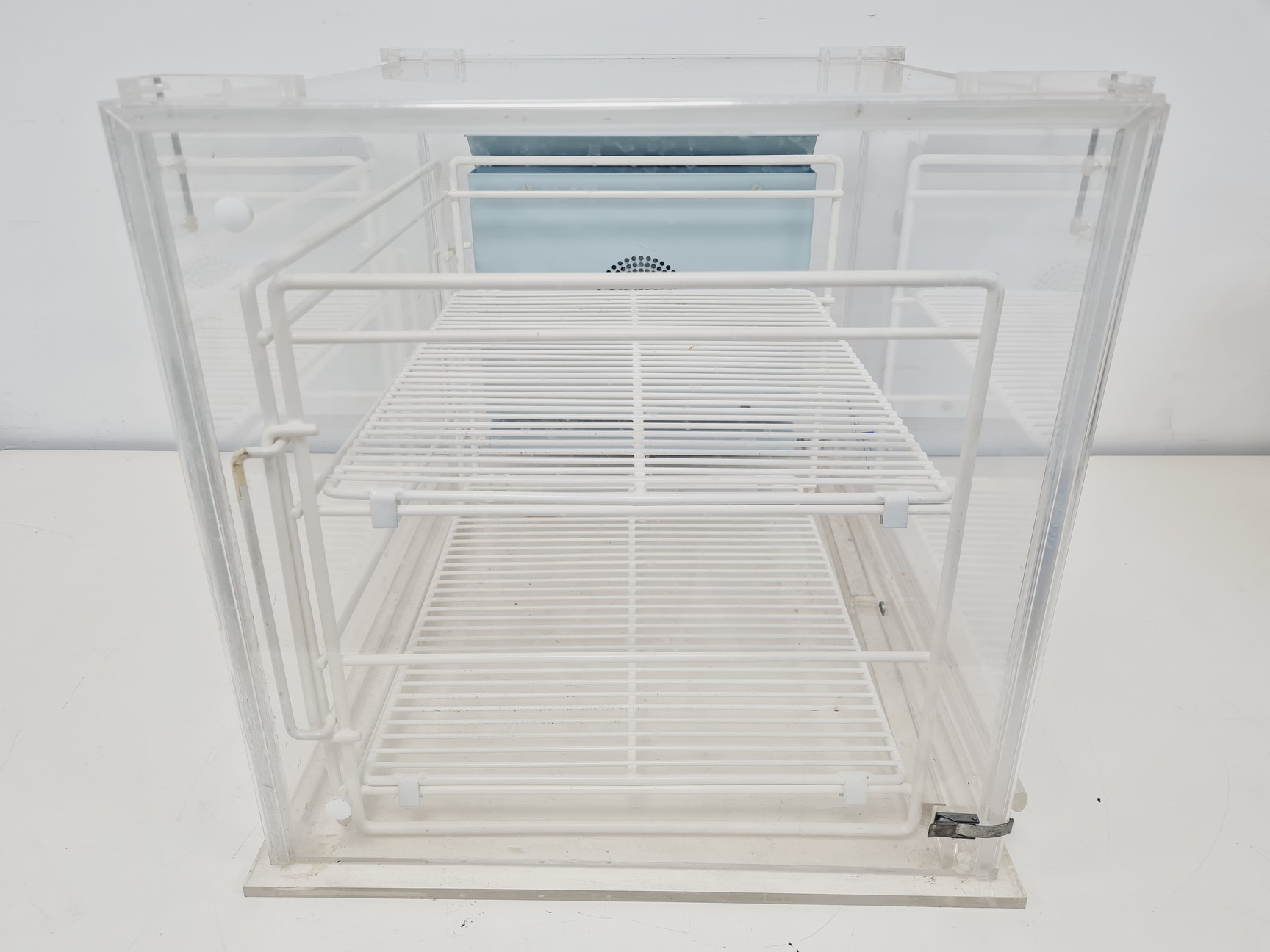 Image of Stuart SI60 Clear Chamber Forced Air Incubator, 60 L Lab