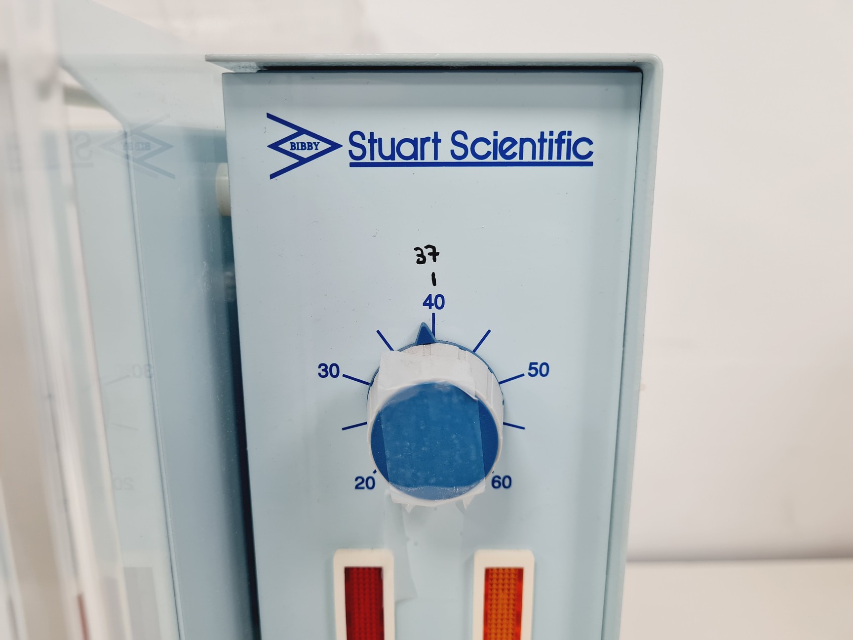 Image of Stuart SI60 Clear Chamber Forced Air Incubator, 60 L Lab