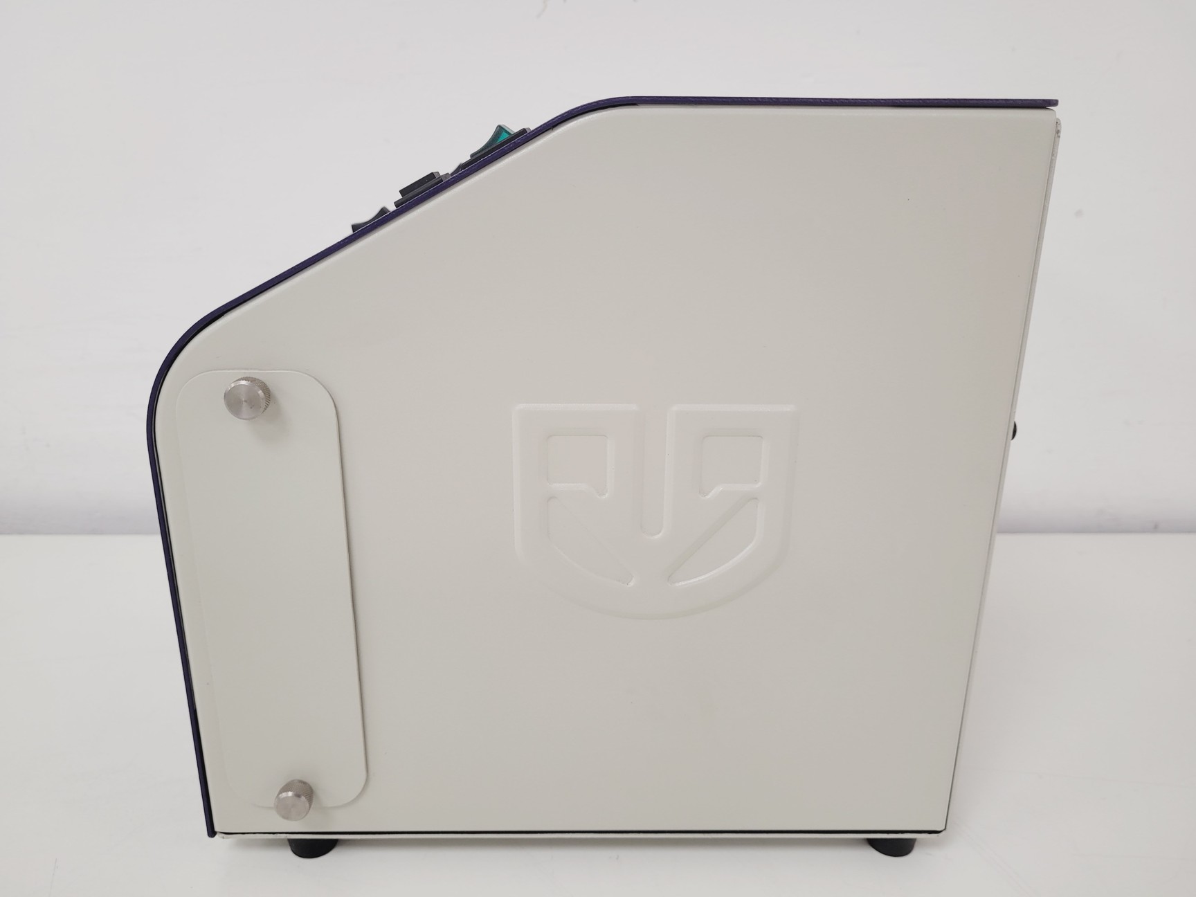 Biospectrum Machine UVP BioSpectrum 800 MultiSpectral Imaging System And UVP Light Source Lab