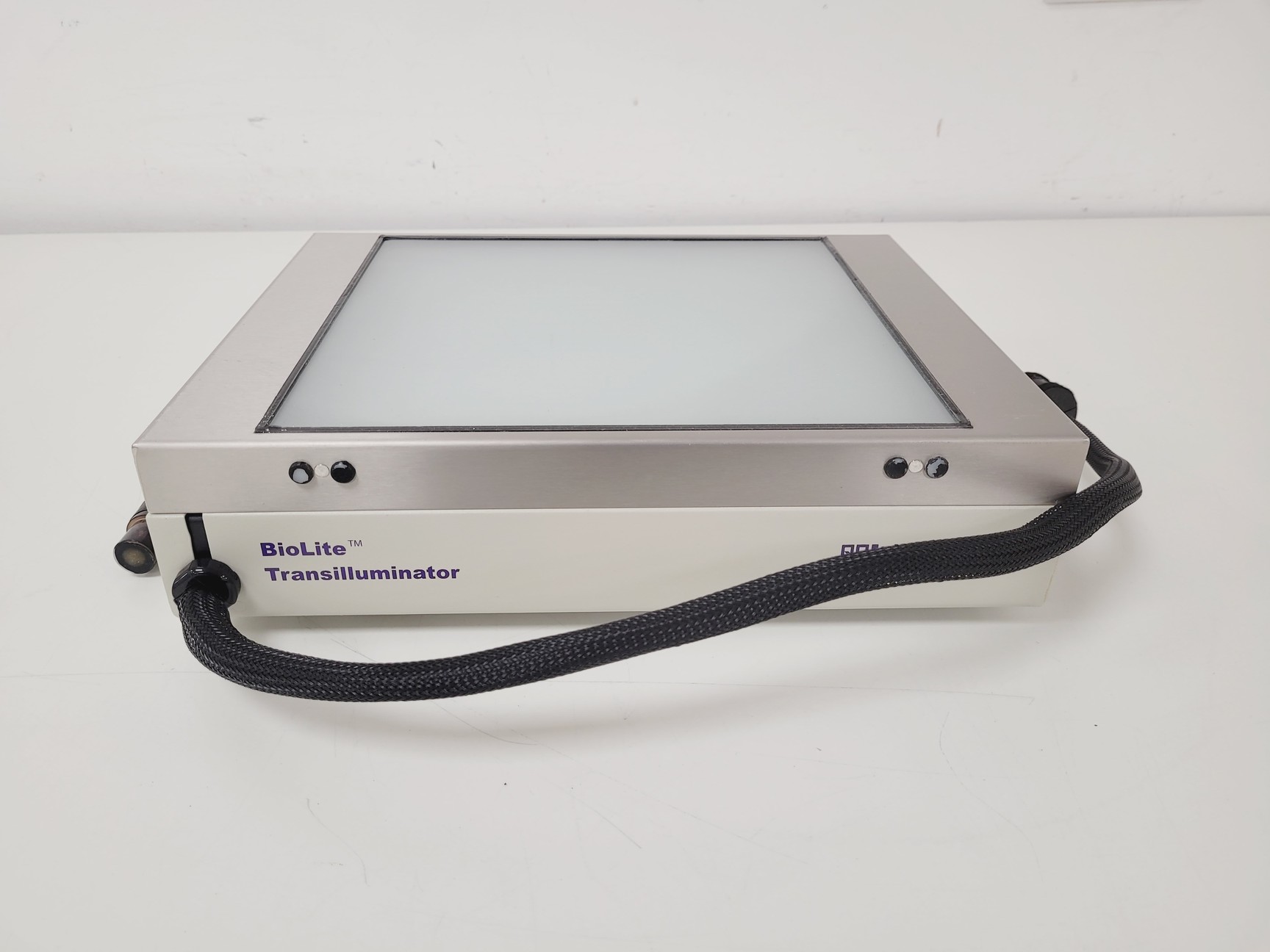 Biospectrum Machine UVP BioSpectrum 800 MultiSpectral Imaging System And UVP Light Source Lab