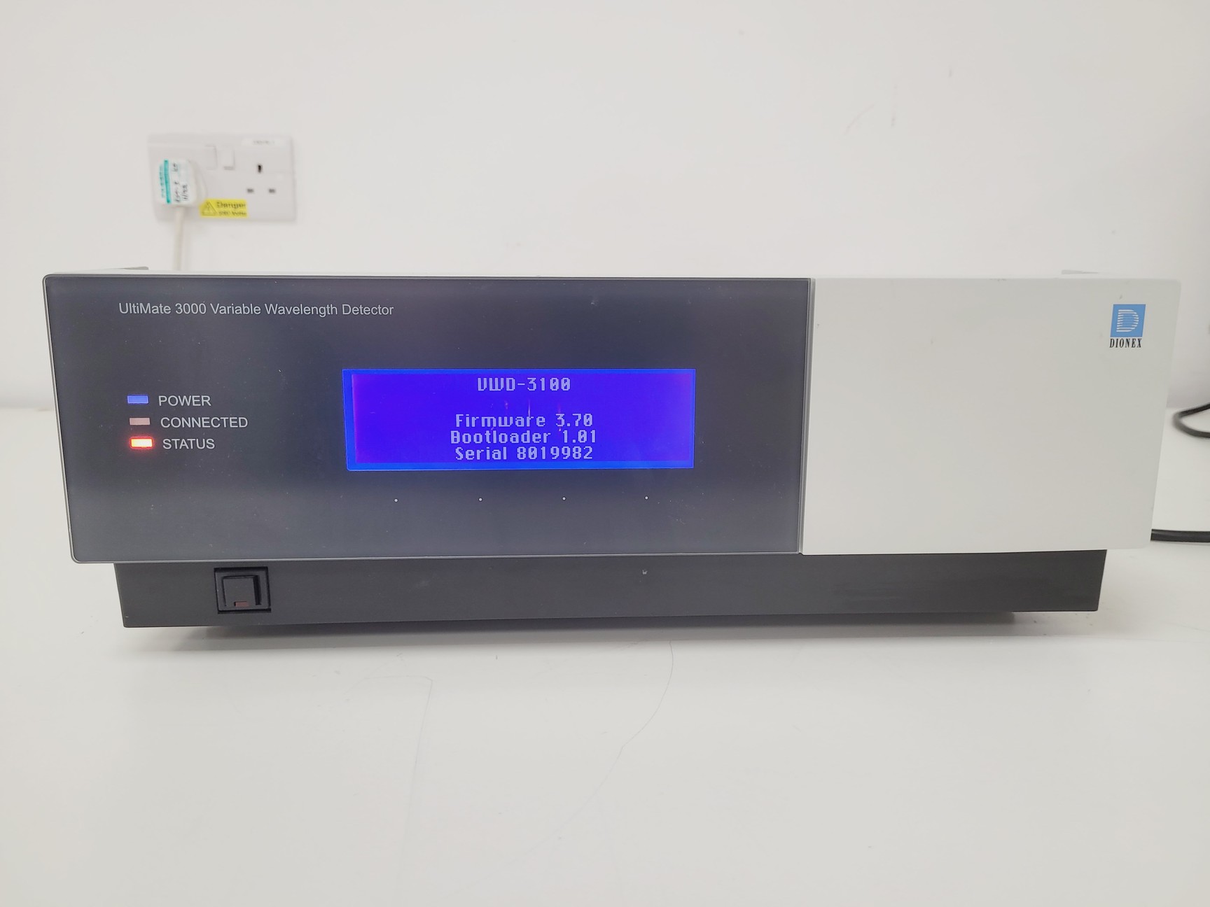 Image of Dionex UltiMate 3000 HPLC System - VWD, RSLCNANO, Autosampler