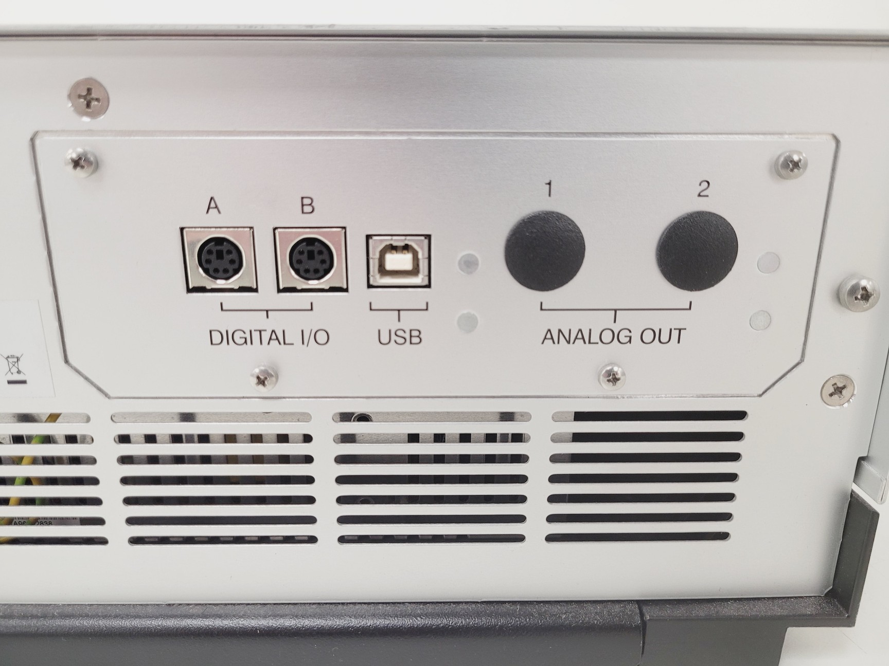 Image of Dionex UltiMate 3000 HPLC System - VWD, RSLCNANO, Autosampler