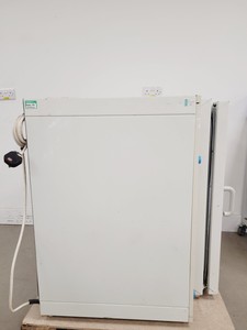 Thumbnail image of Heraeus B-6200 Incubator Lab