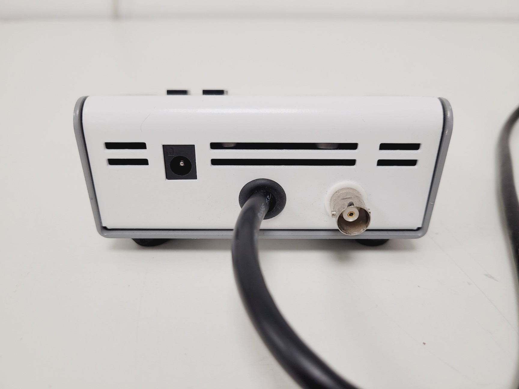 Image of CoolLED PE-100 Controller With Lamp