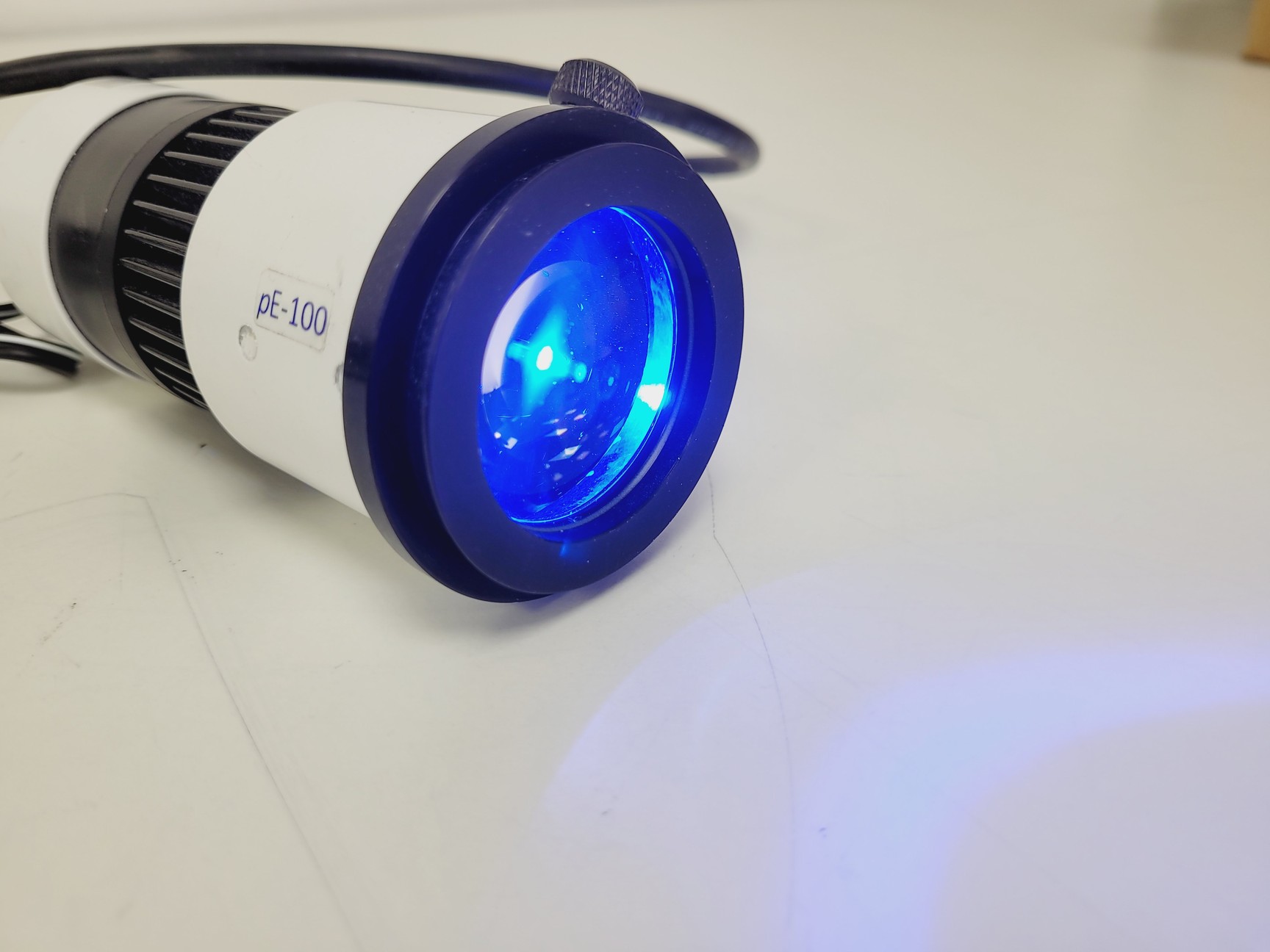 Image of CoolLED PE-100 Controller With Lamp