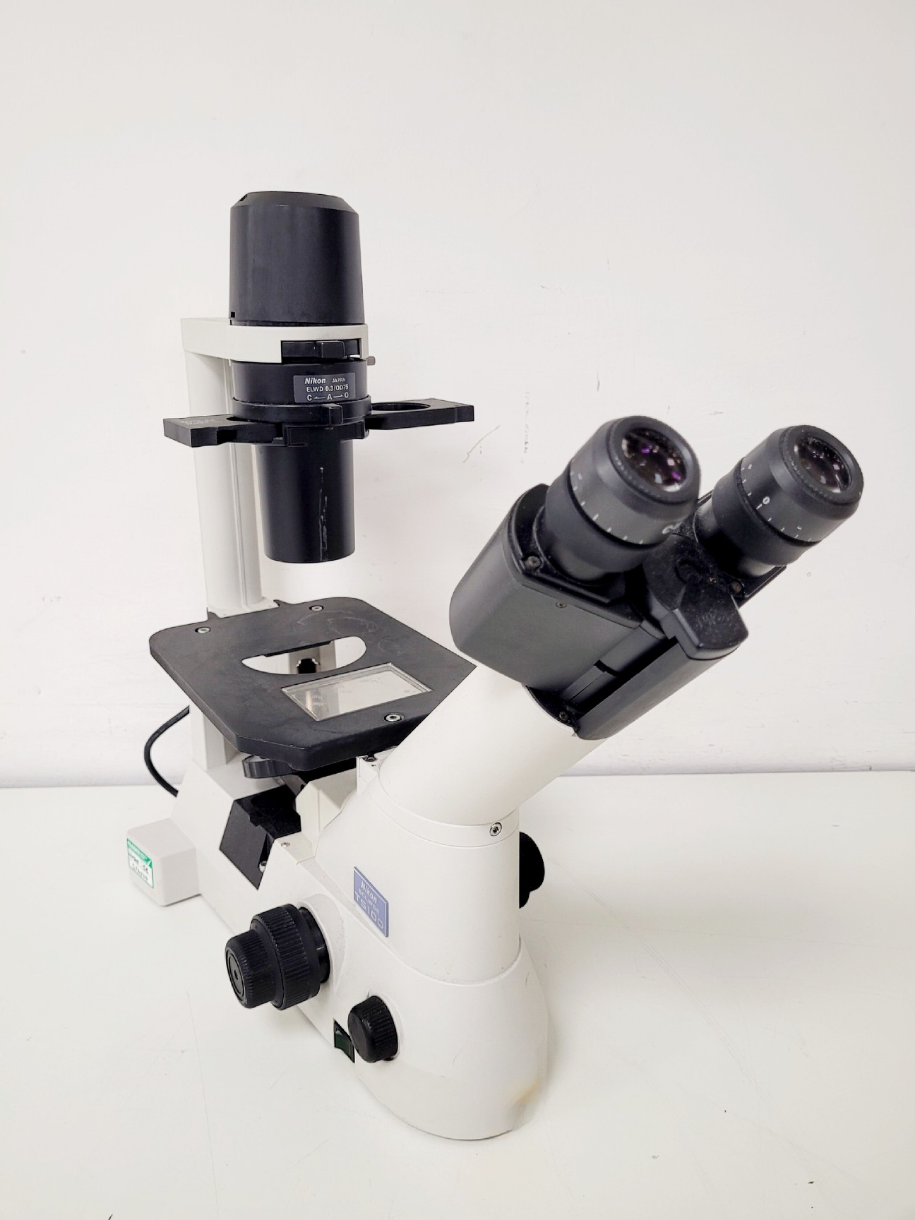 Image of Nikon Eclipse TS100 Microscope w/ 3 x Objectives 4X/0.10, 10X/0.25, 20X/0.40 Lab