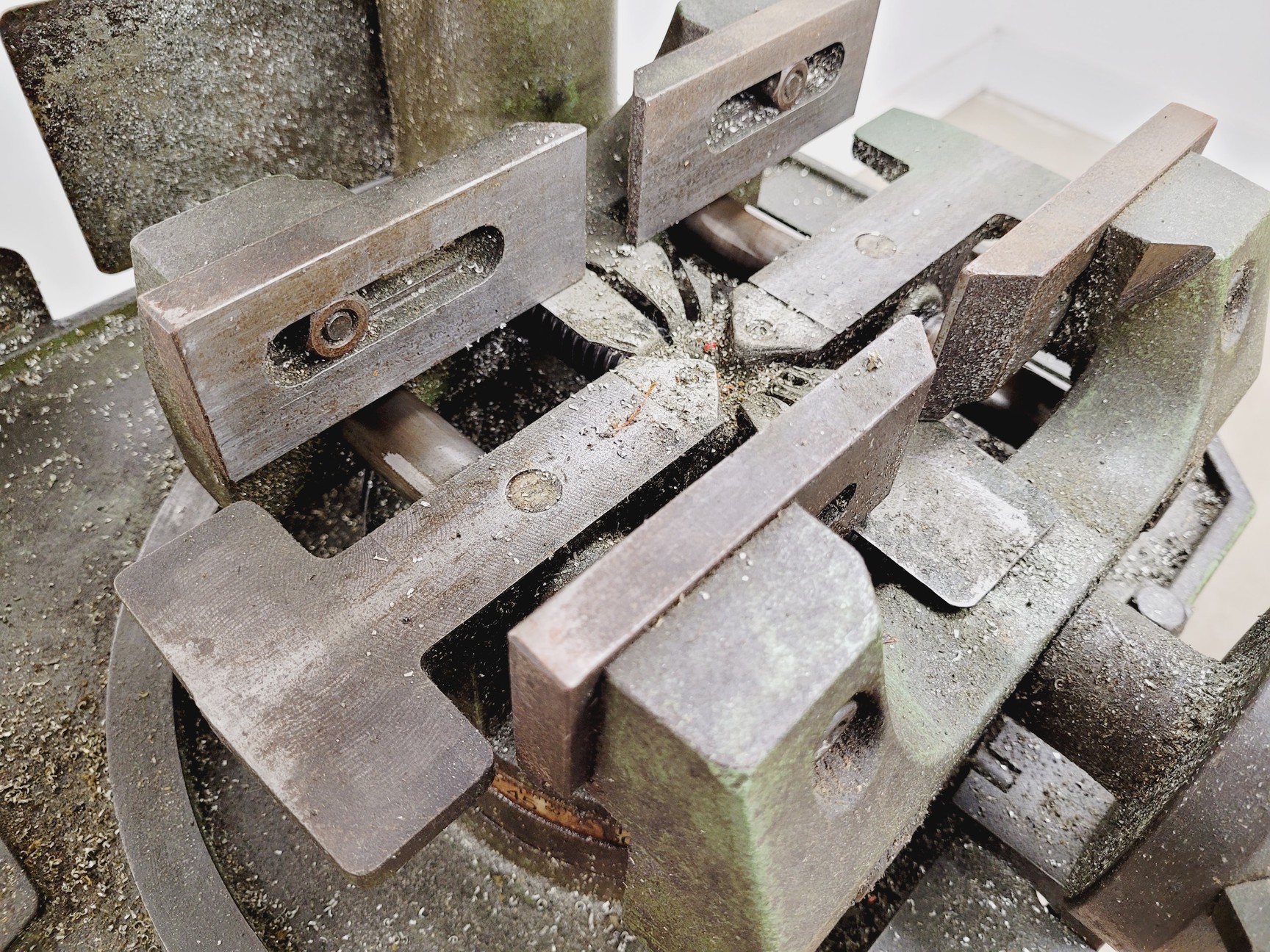 Image of Bewo Chopsaw Type 250 LT Spares/Repairs