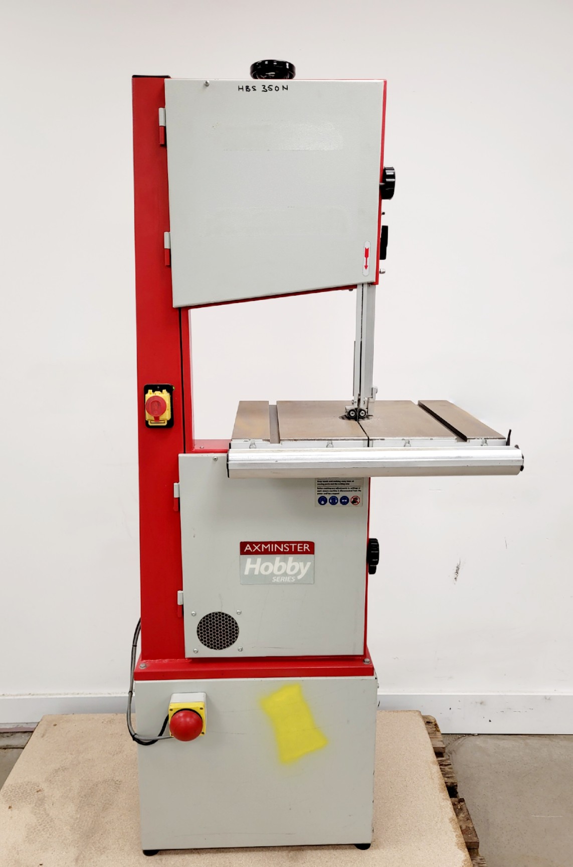 Image of Axminster Hobby Series AWHBS350N Vertical Band Saw & Accessories