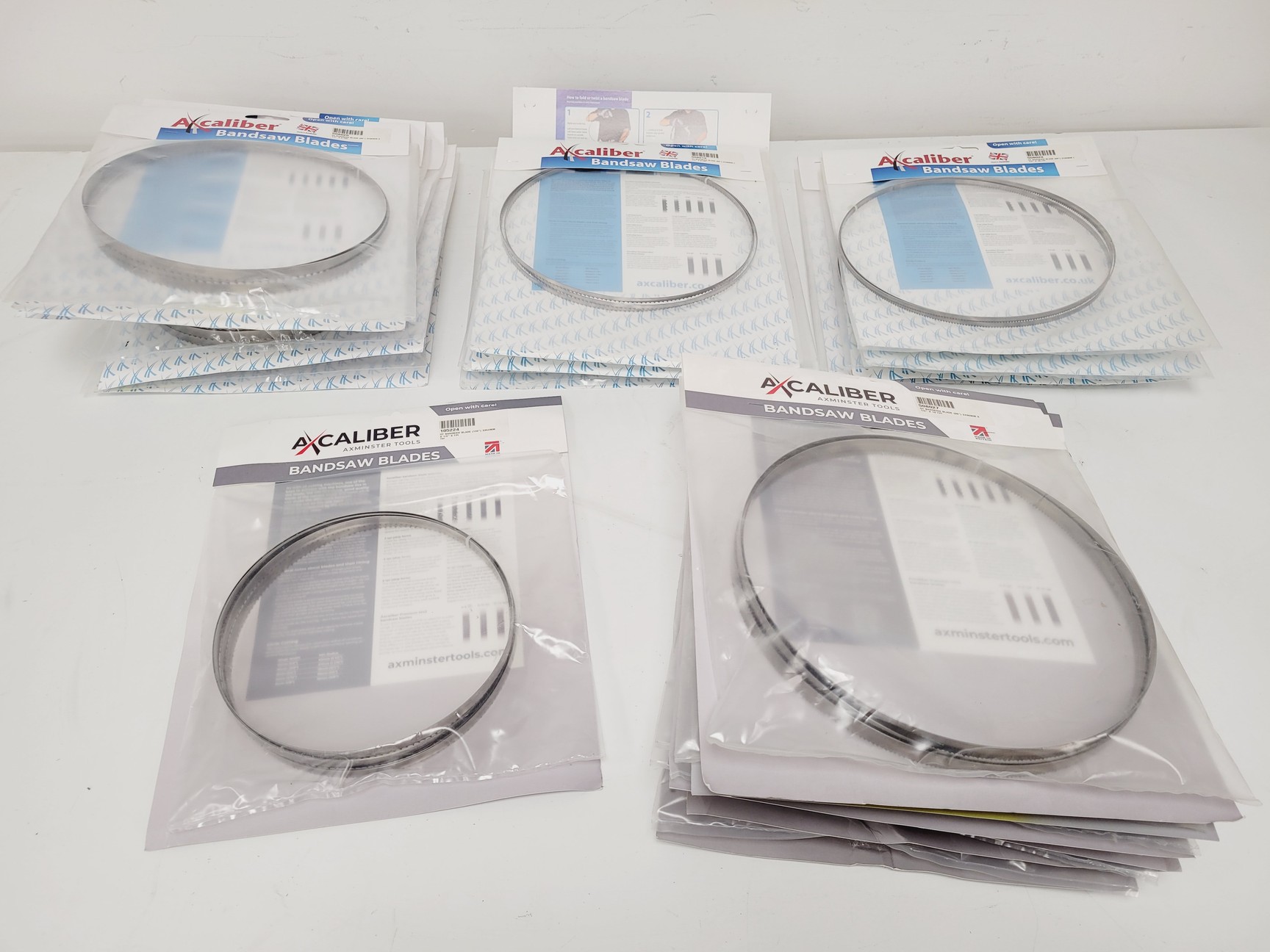 Image of Axminster Hobby Series AWHBS350N Vertical Band Saw & Accessories