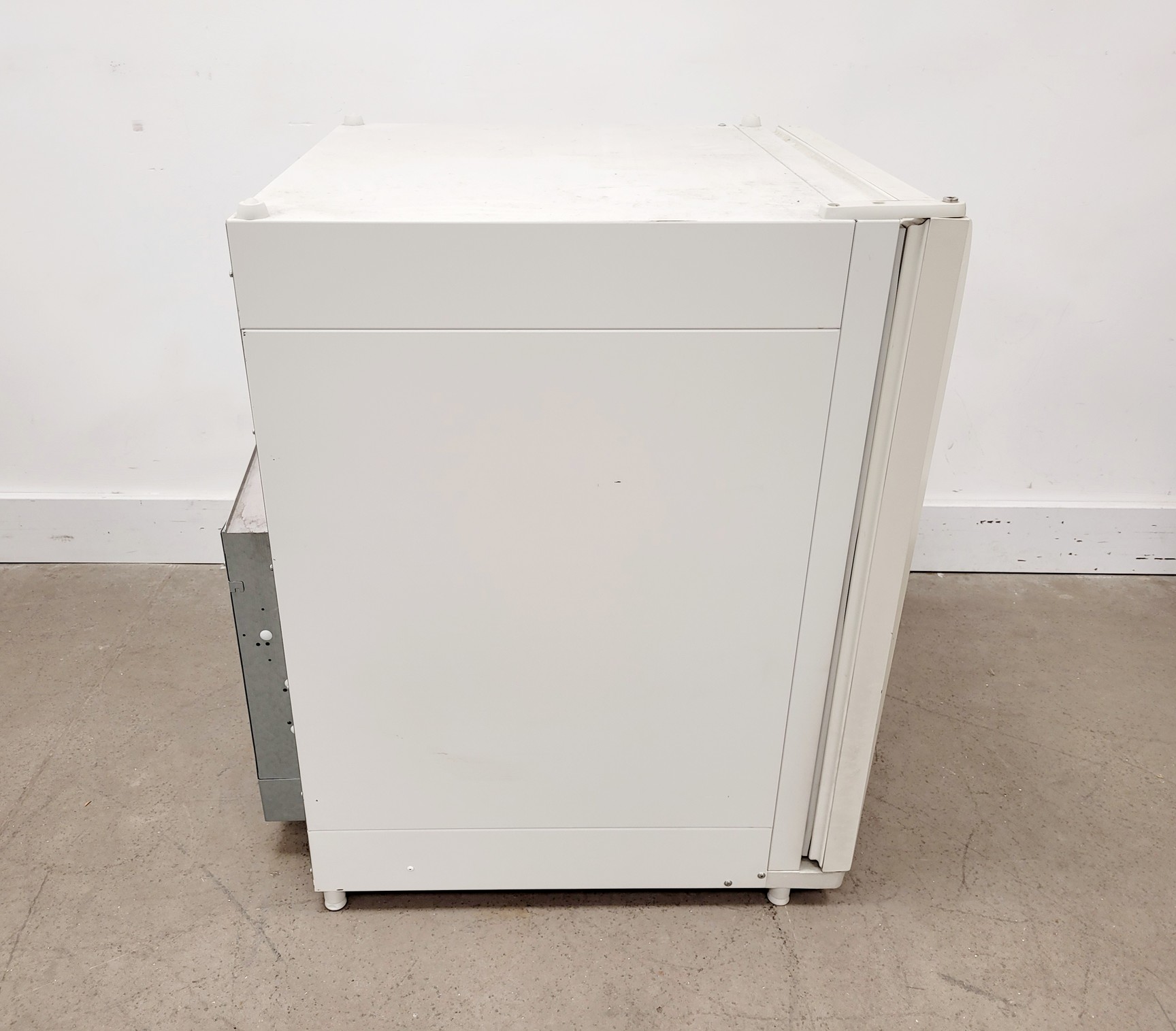 Image of Kendro HERAcell 150 CO2 Incubator Lab Spares/Repairs