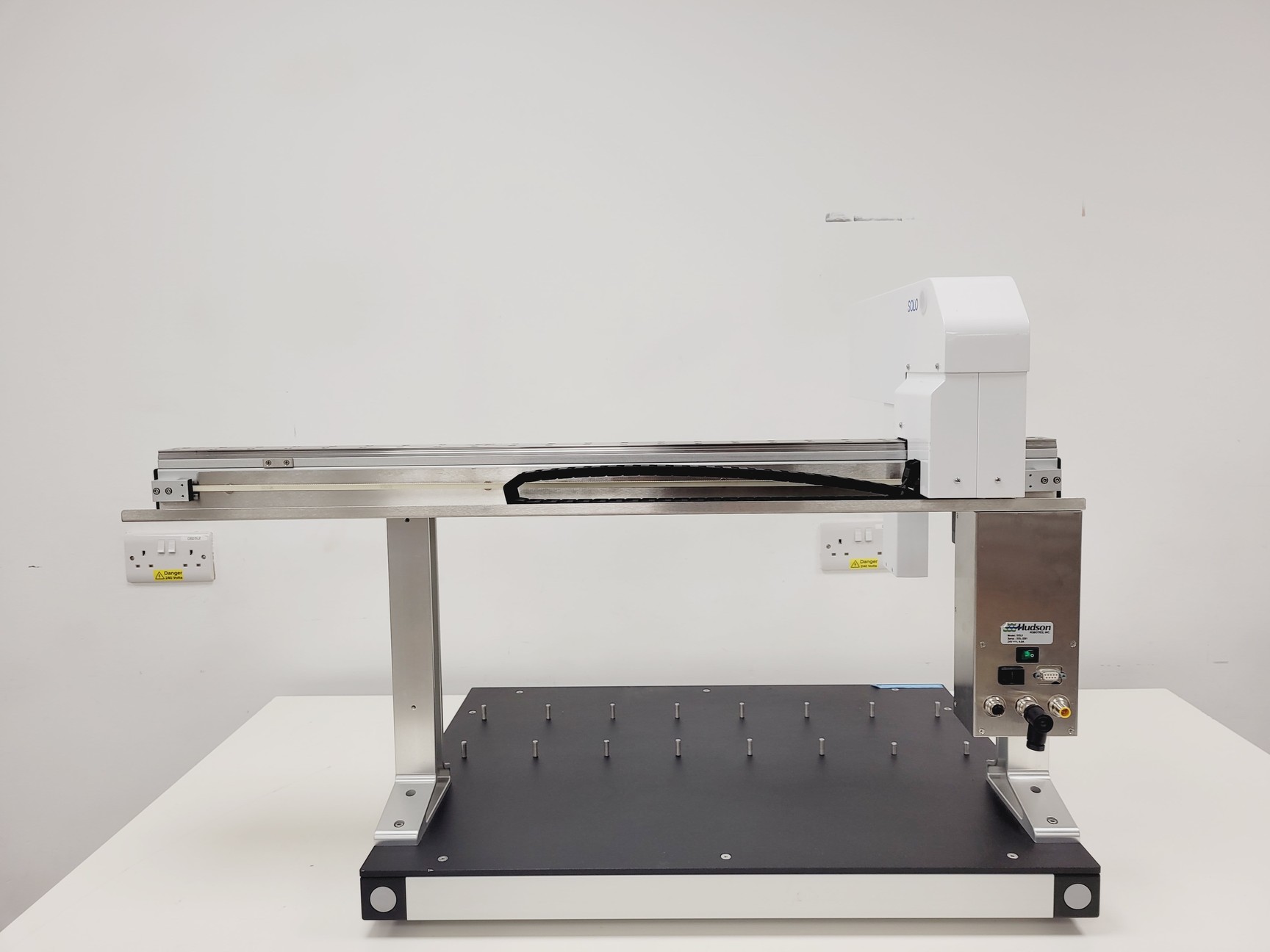 Image of Hudson Solo SOL9 Automated Liquid Handler System w/ Software Lab