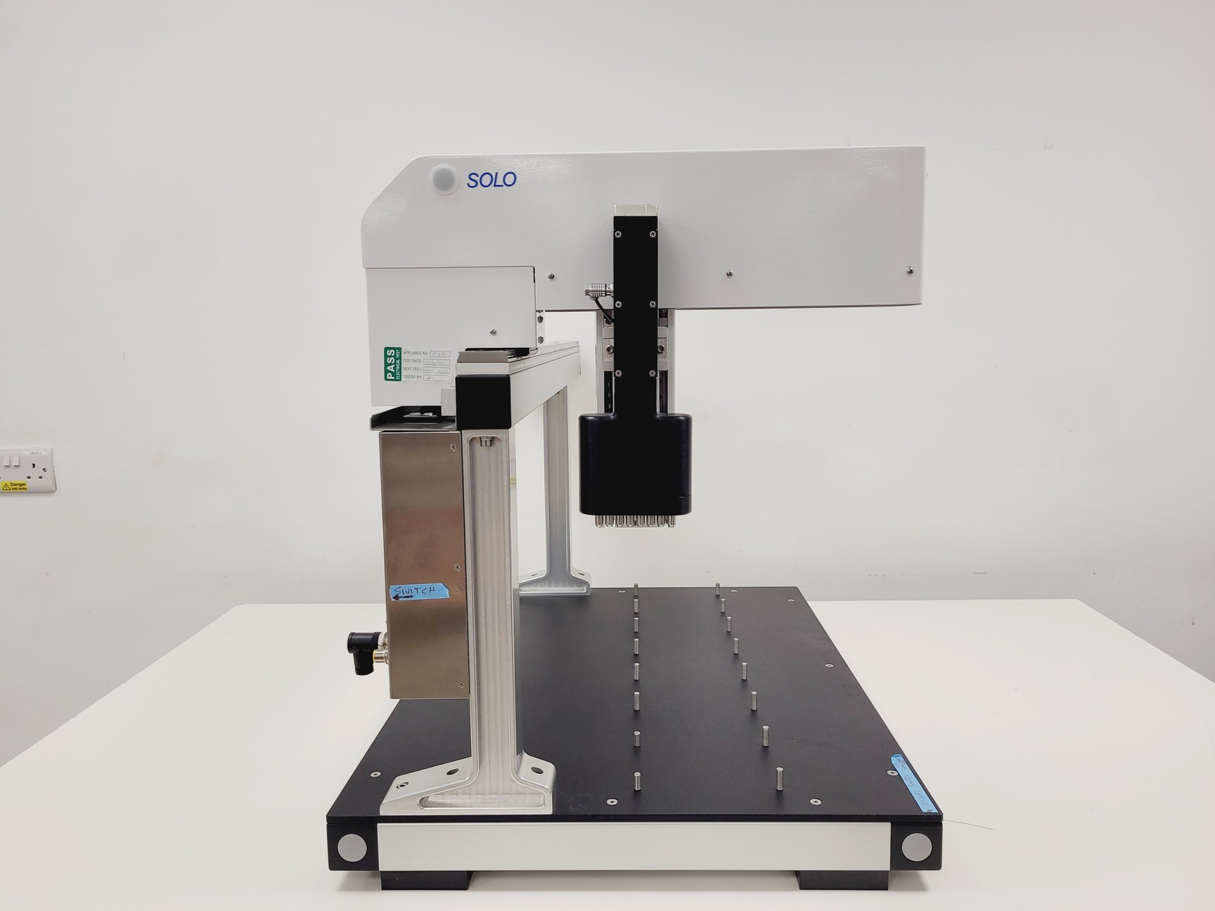 Image of Hudson Solo SOL9 Automated Liquid Handler System w/ Software Lab