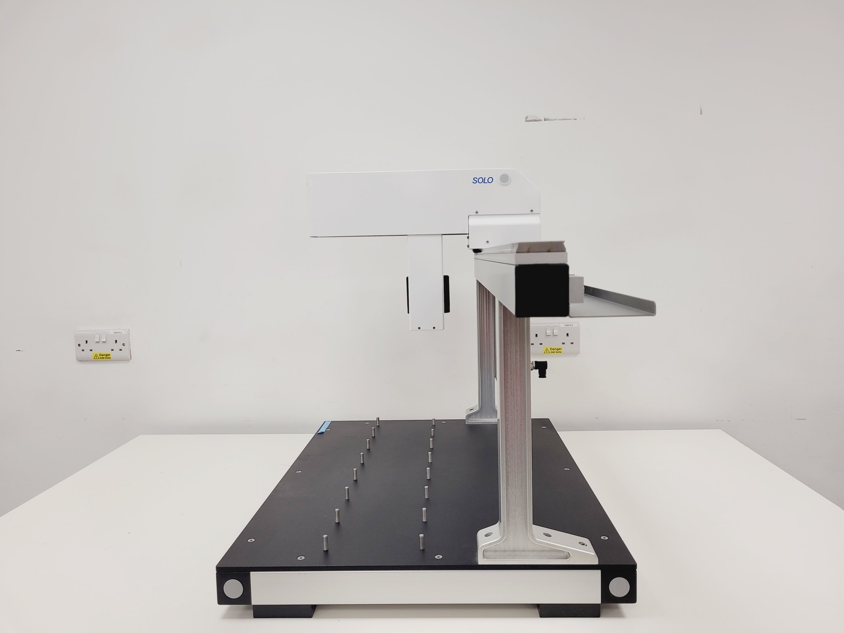 Image of Hudson Solo SOL9 Automated Liquid Handler System w/ Software Lab