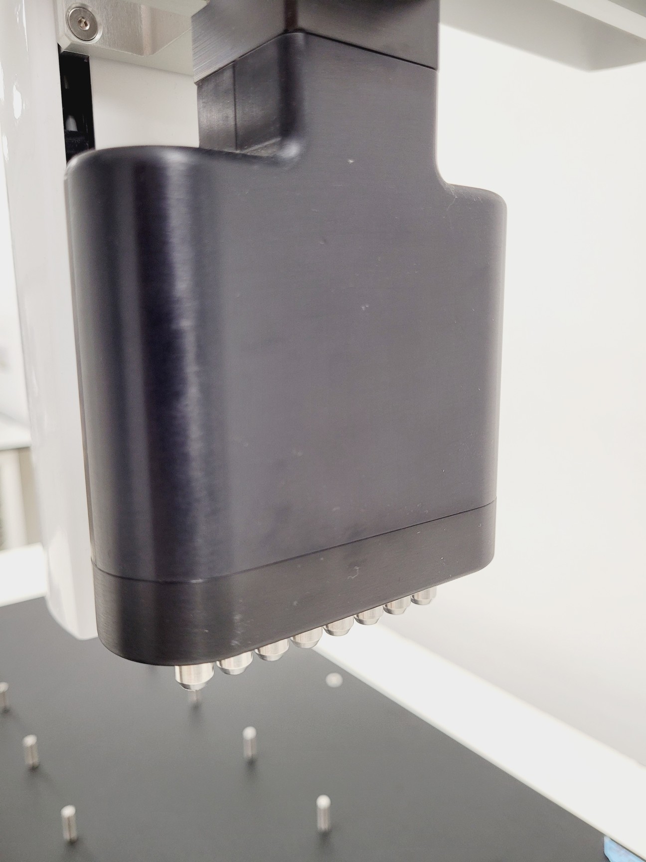 Image of Hudson Solo SOL9 Automated Liquid Handler System w/ Software Lab