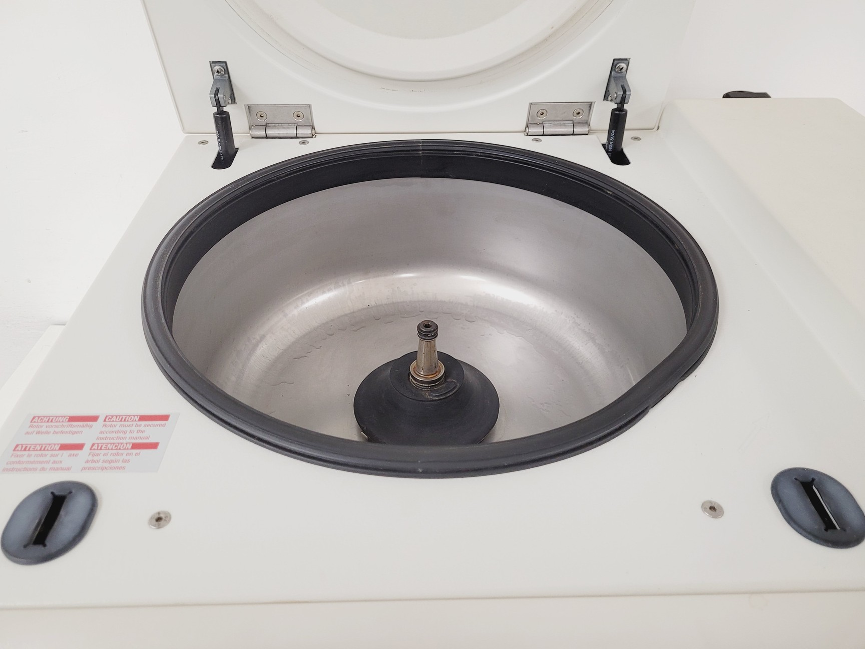 Image of Heraeus Biofuge Stratos Benchtop Centrifuge Lab Spares/Repairs