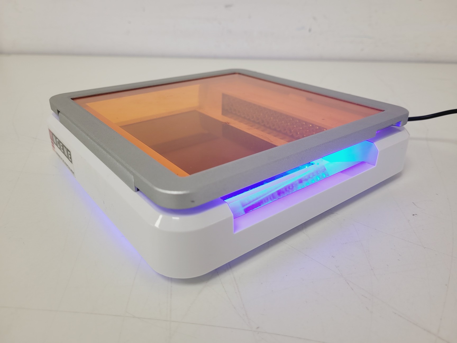 Image of Syngene Blue Slimline LED Transilluminator Stage Lab