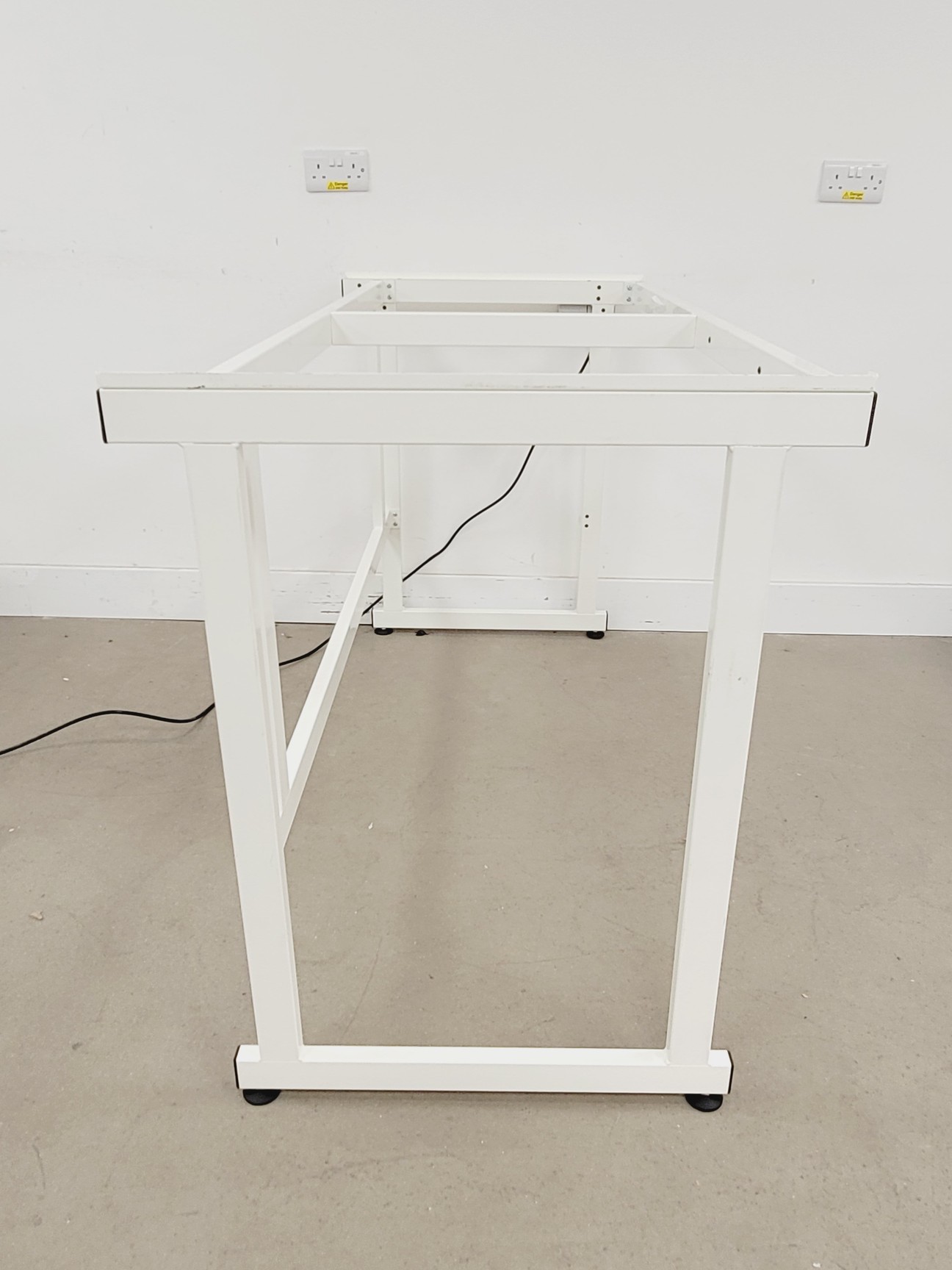 Image of Monmouth DFC1500 Ducted Fume Hood With Stand Lab