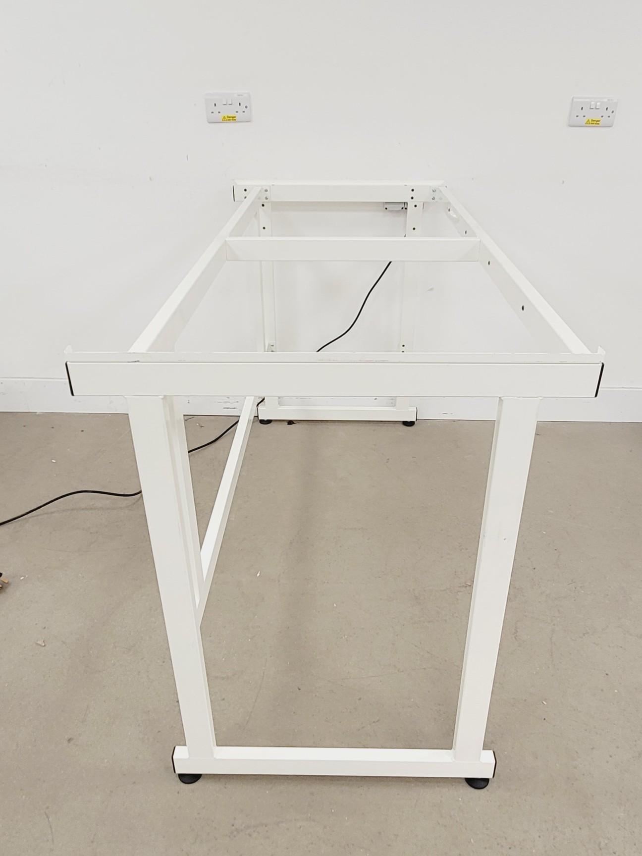 Image of Monmouth DFC1500 Ducted Fume Hood With Stand Lab