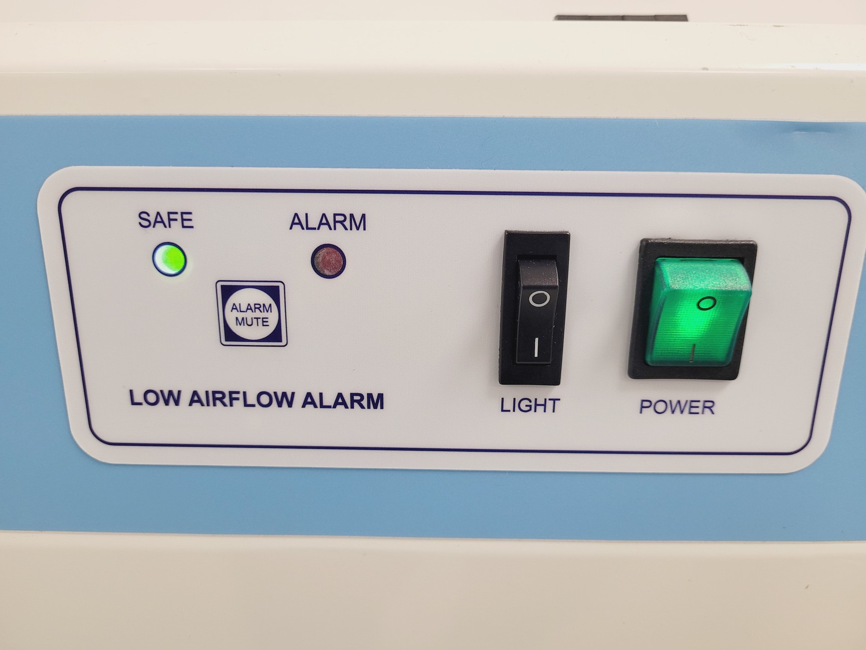 Image of Monmouth DFC1500 Ducted Fume Hood With Stand Lab