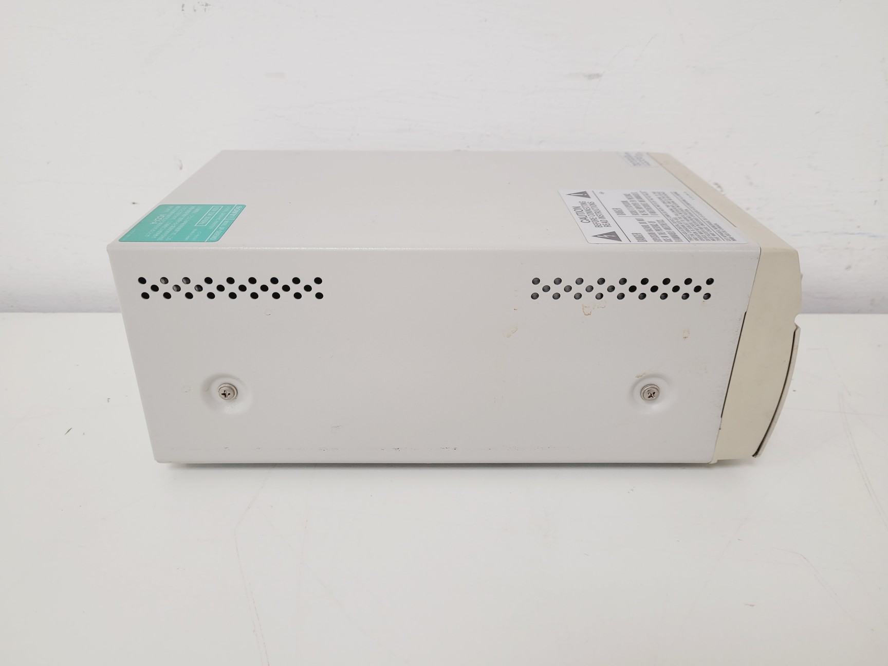 Image of Syngene GeneGenius Bio Imaging System With Digital Graphic Printer UP-D895MD