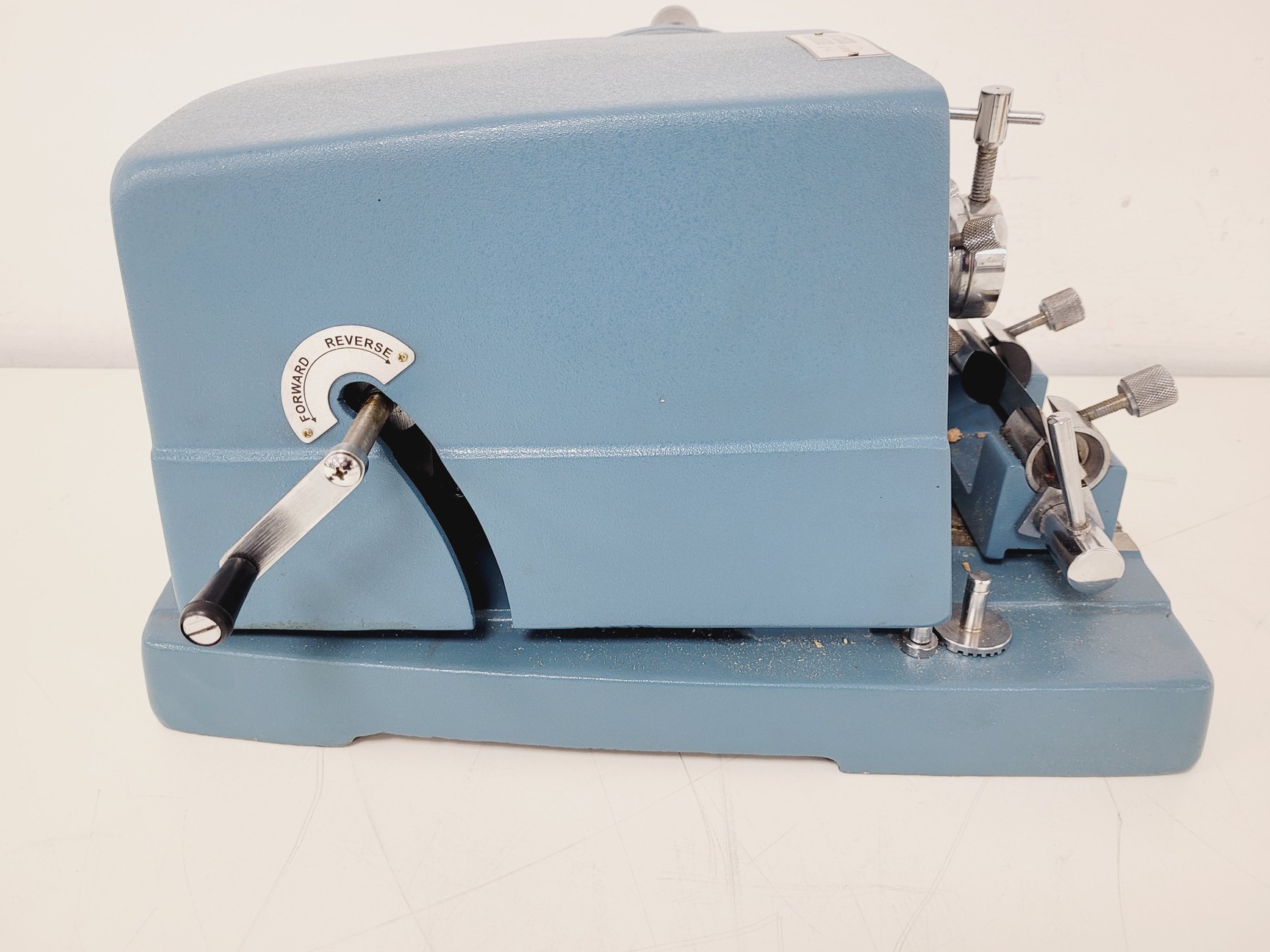 Image of Radical Instruments Senior Rotary Microtome Model-RMT-30 Lab