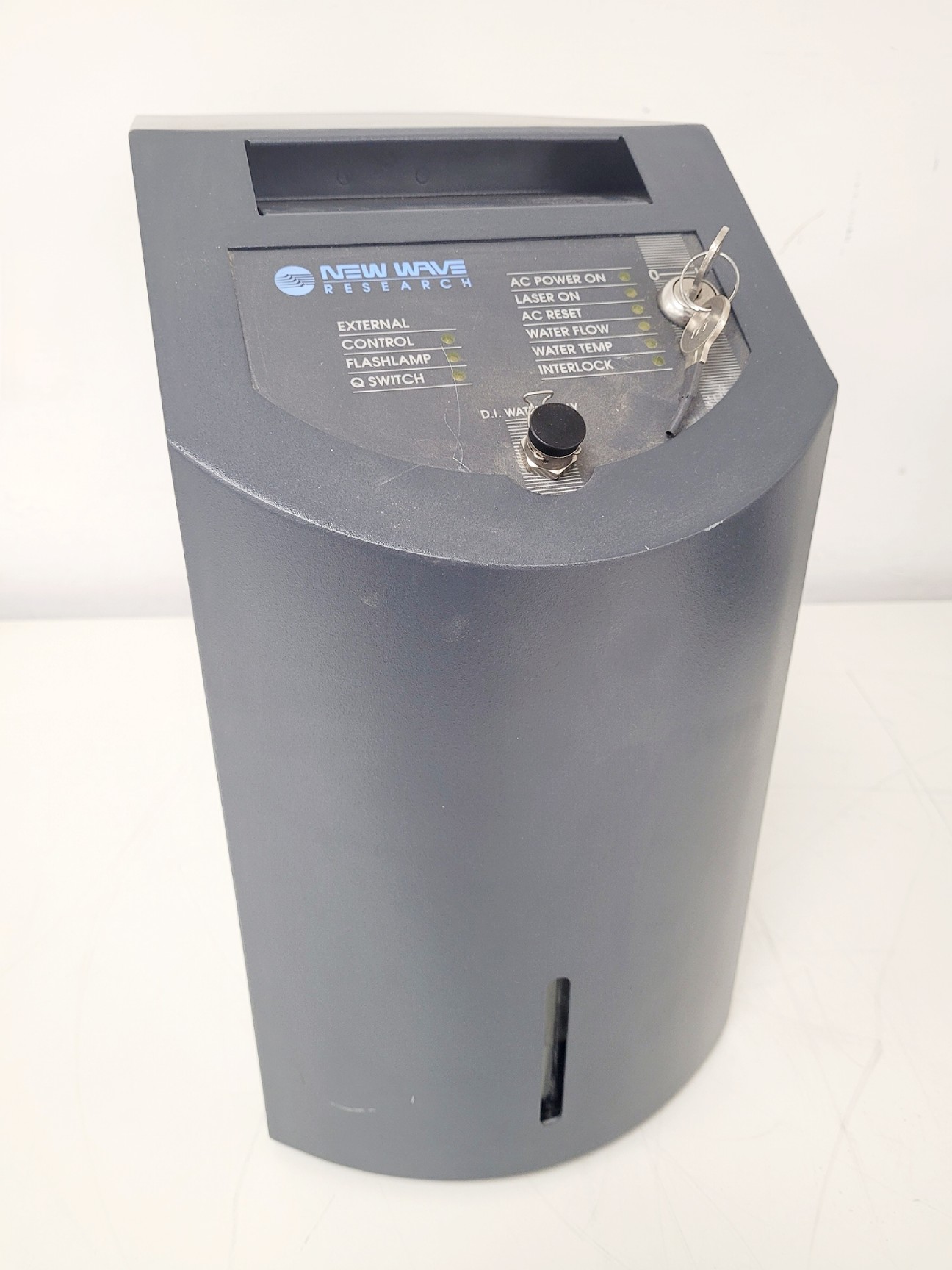 Image of New Wave UP213 Laser Ablation Unit With Power Supply & Large Format Cell