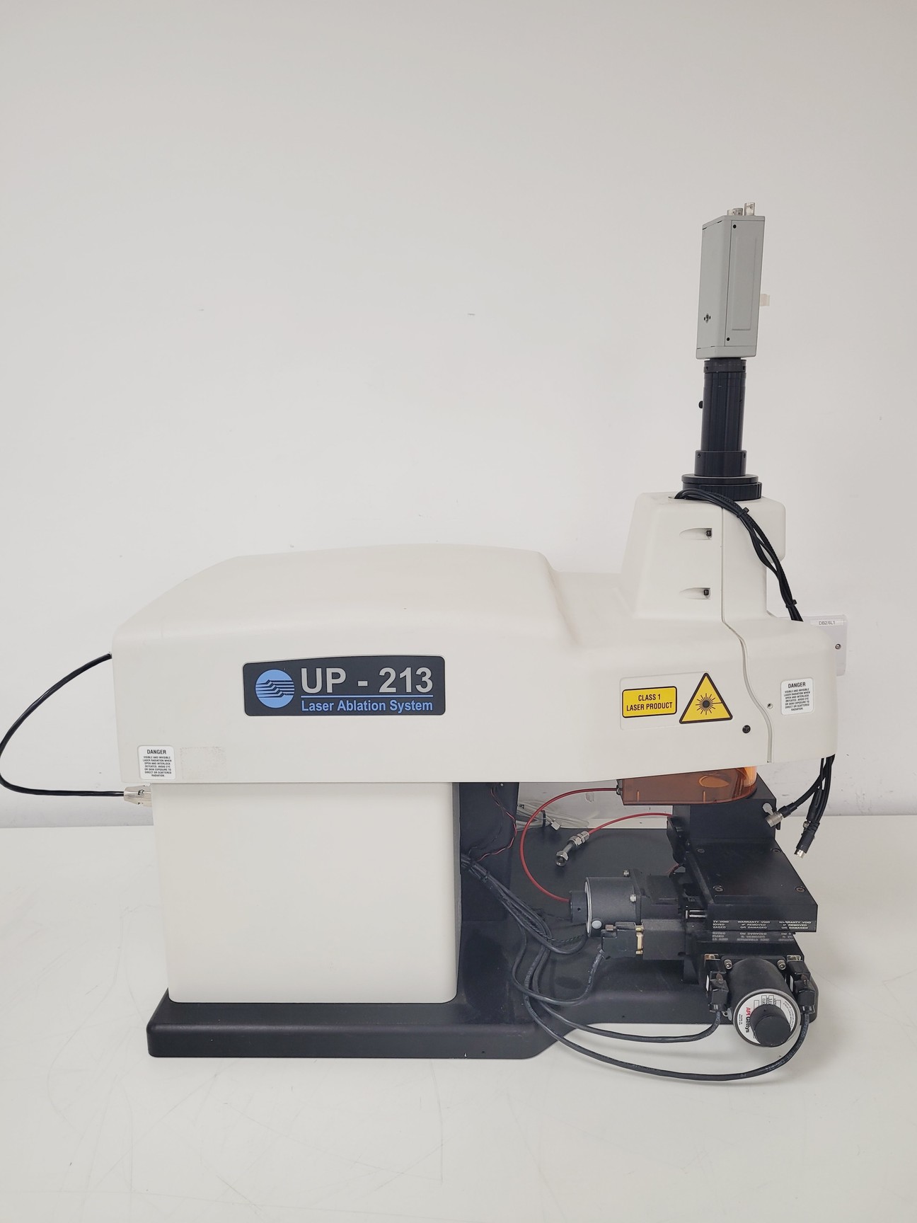 Image of New Wave UP213 Laser Ablation Unit With Power Supply & Large Format Cell