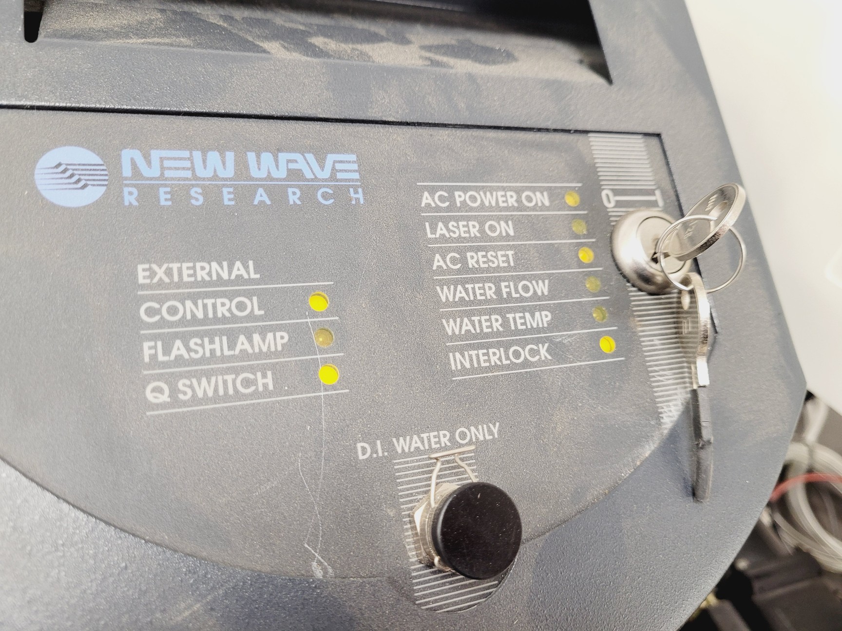 Image of New Wave UP213 Laser Ablation Unit With Power Supply & Large Format Cell