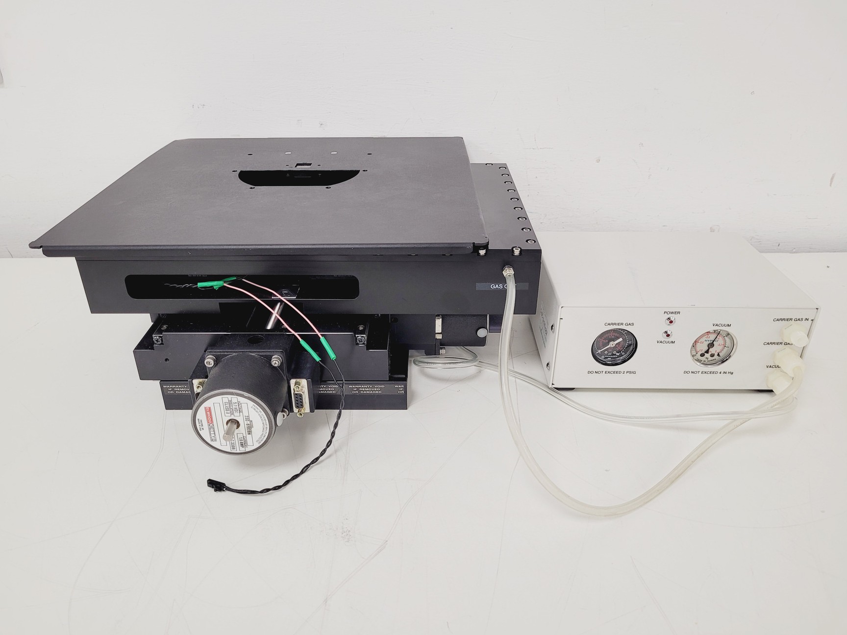 Image of New Wave UP213 Laser Ablation Unit With Power Supply & Large Format Cell