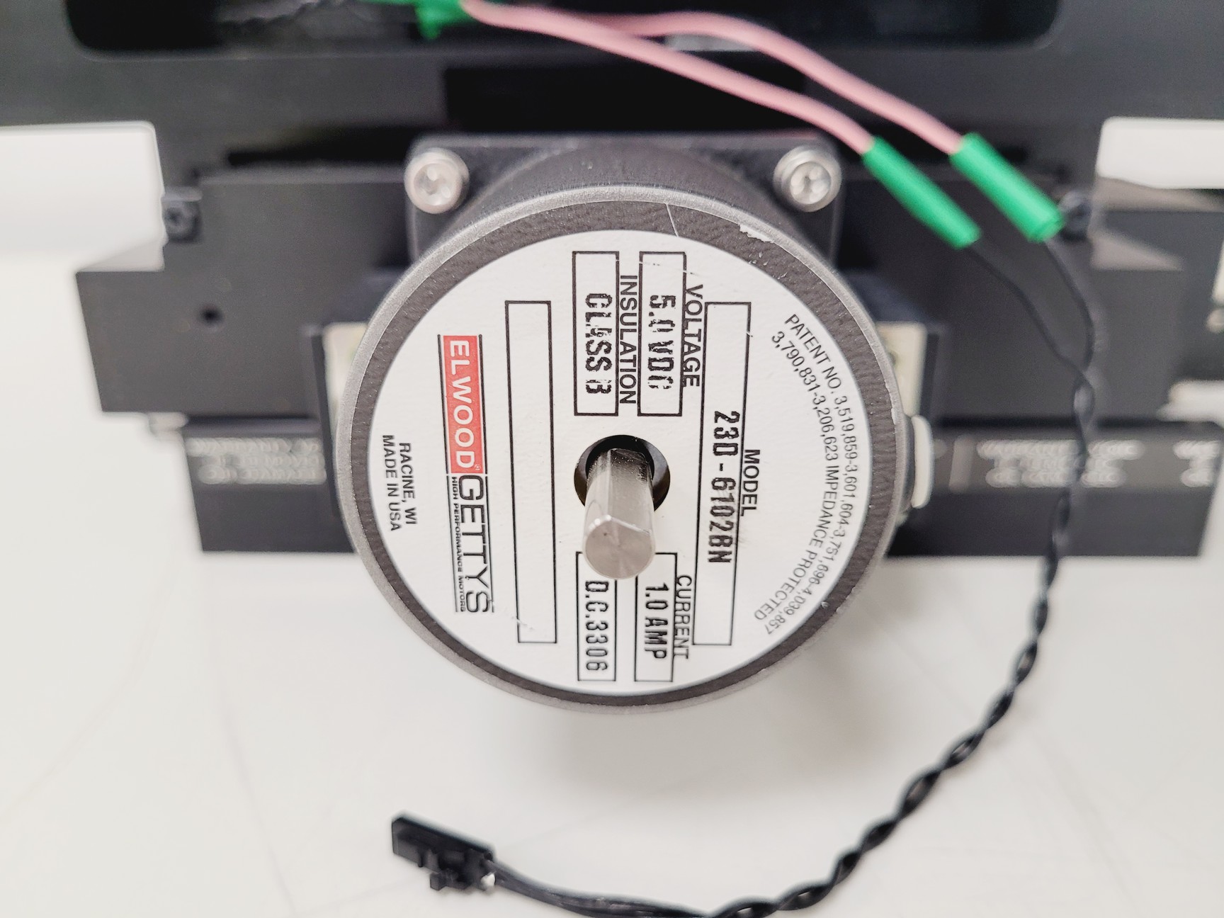 Image of New Wave UP213 Laser Ablation Unit With Power Supply & Large Format Cell