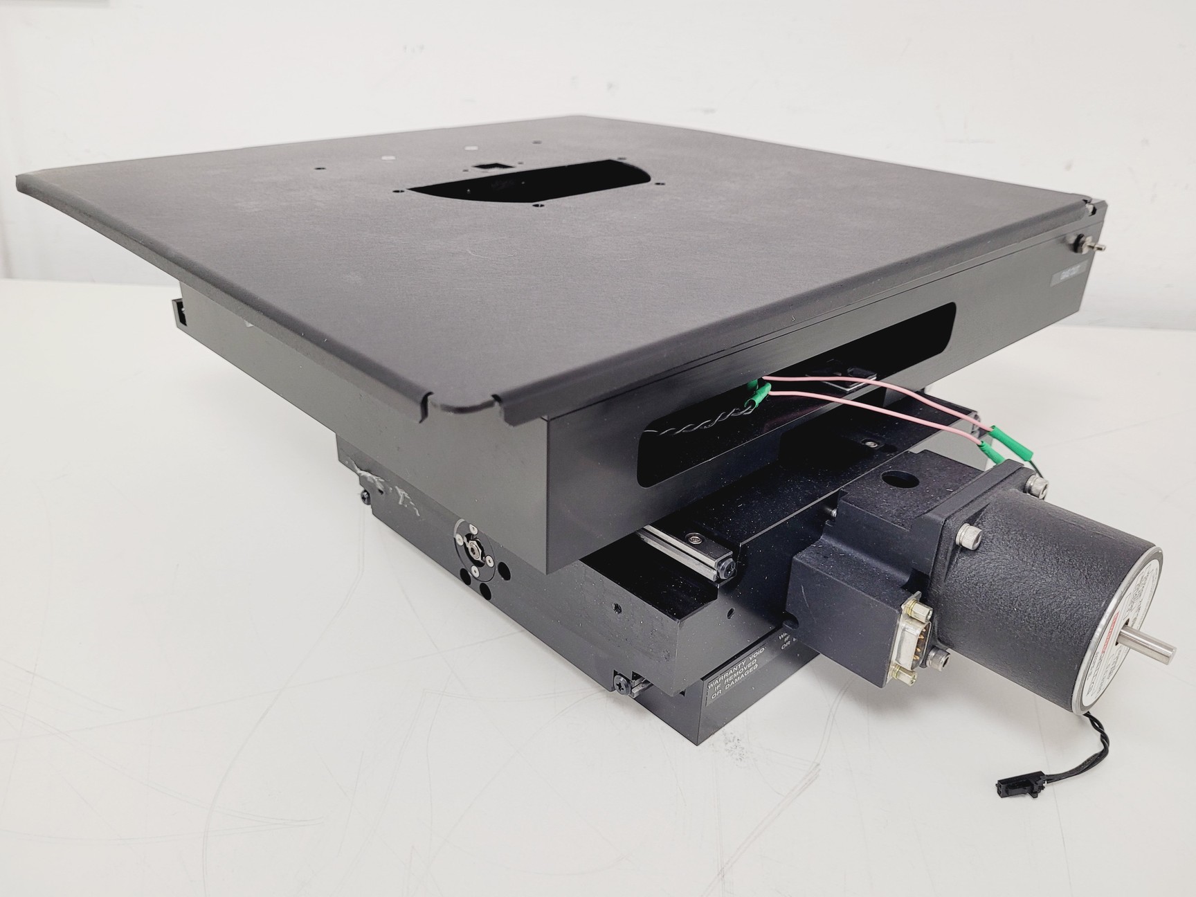 Image of New Wave UP213 Laser Ablation Unit With Power Supply & Large Format Cell