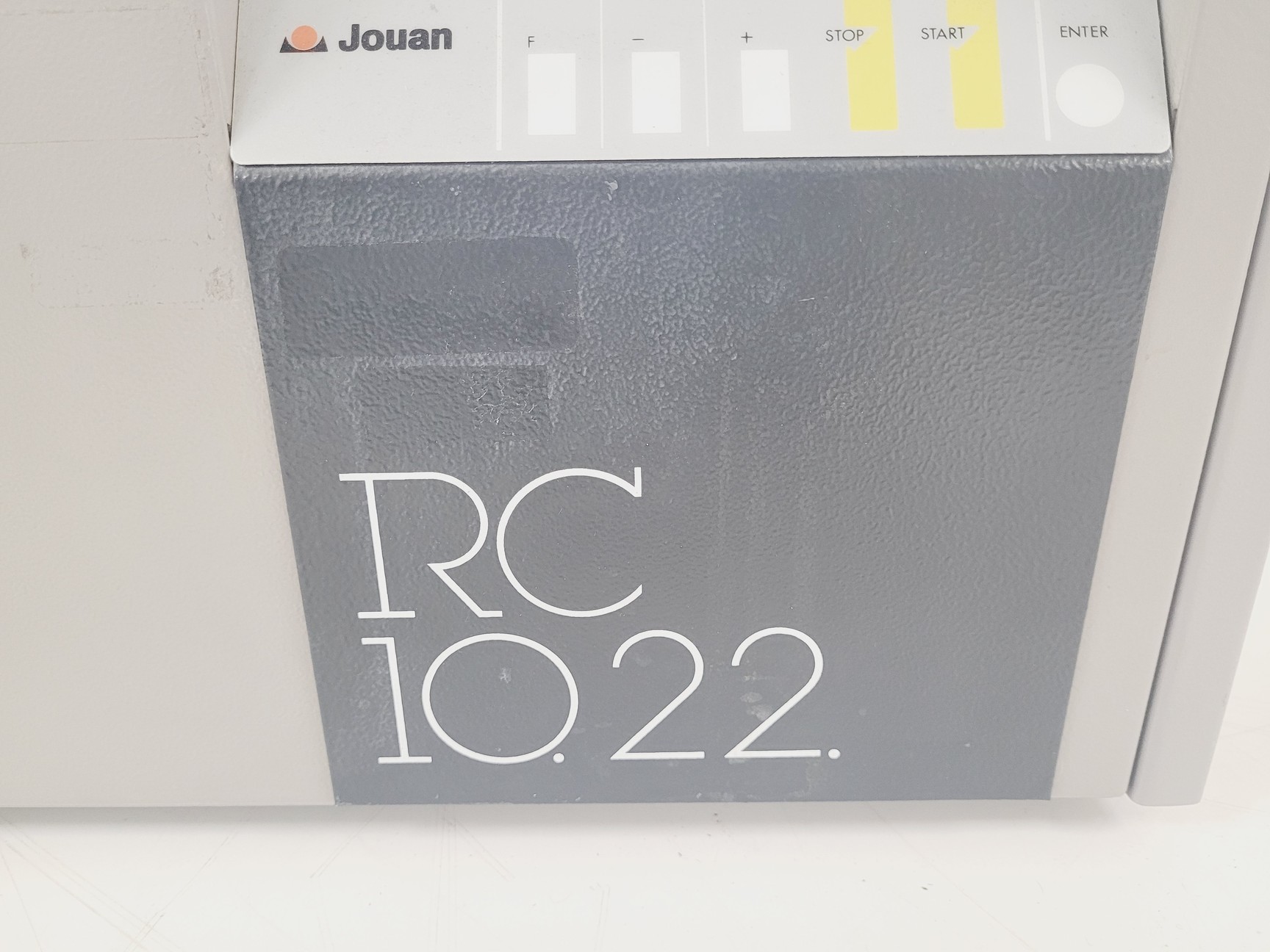 Image of Jouan Refrigerated Trap RCT90 And Concentrator Evaporator RC 10.22. Lab