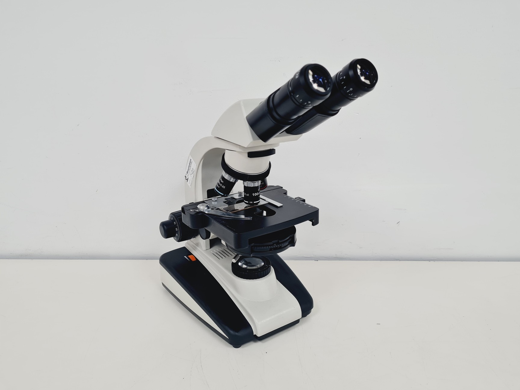 Image of Prior PL012 Binocular Microscope With 4 x Objectives Lab