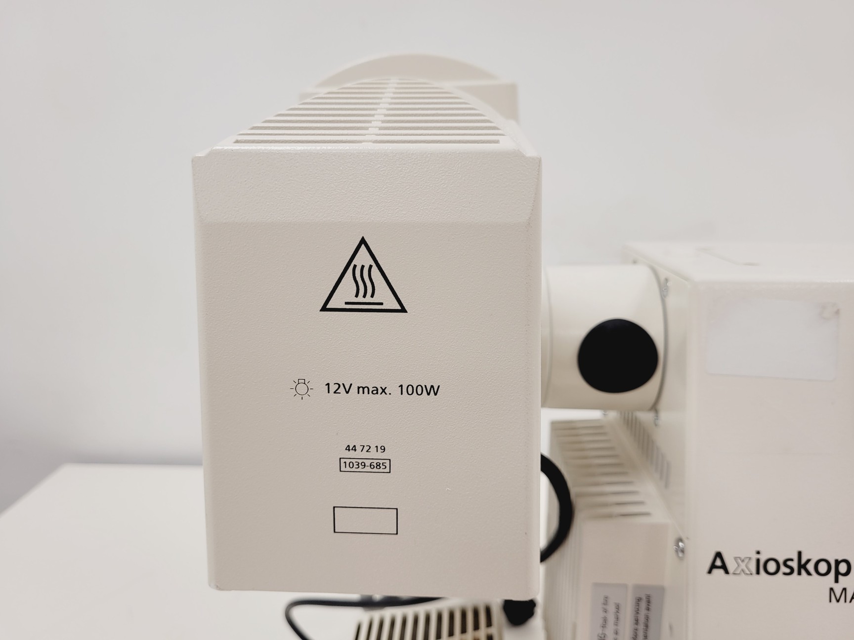 Image of Zeiss Axioskop 2 MAT w/ 4 X Objectives (Plan-NEOFLAUR, Epiplan) & EBQ 100 PSU 