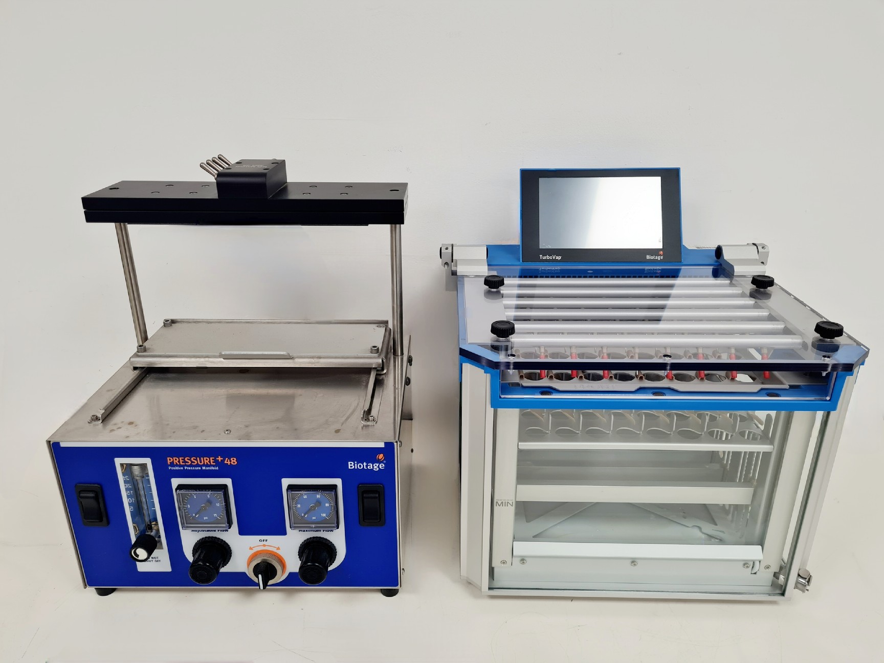 Image of BIOTAGE TurboVap LV + PRESSURE+ 48 Positive Pressure Manifold Lab