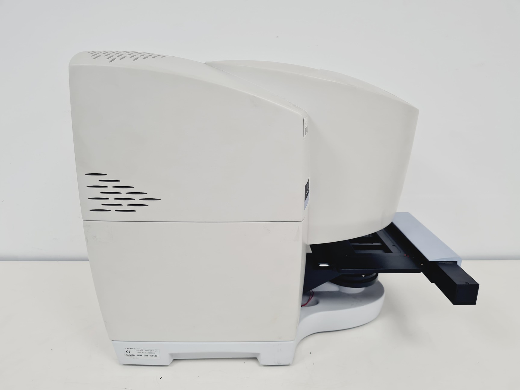 Image of Perkin Elmer Spectrum One FTIR Spectrometer + Spotlight Imaging System S/R Lab