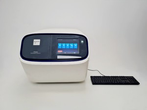 Image of Life Technologies Ion Torrent Ion Proton Semiconductor Sequencer Lab