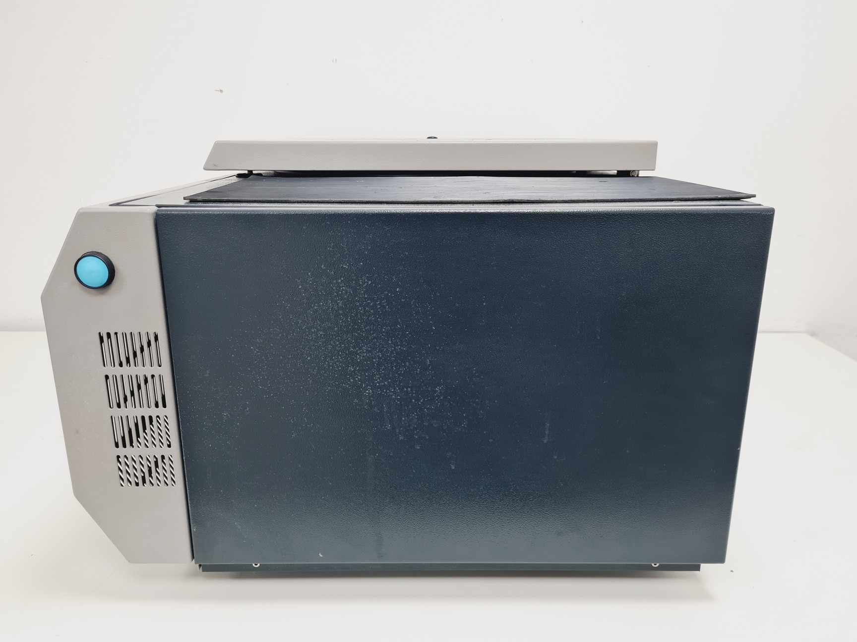 Image of Jouan CR4-22 Benchtop Refrigerated Centrifuge Spares/Repairs