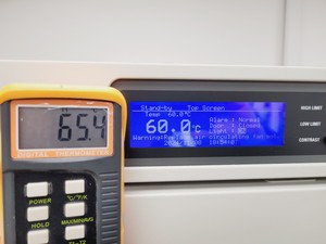 Thumbnail image of Panasonic MIR-254-PE Cooled Incubator Lab