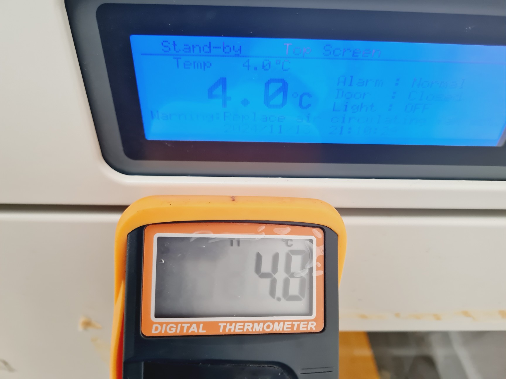 Image of Panasonic MIR-154-PE Cooled Incubator Lab