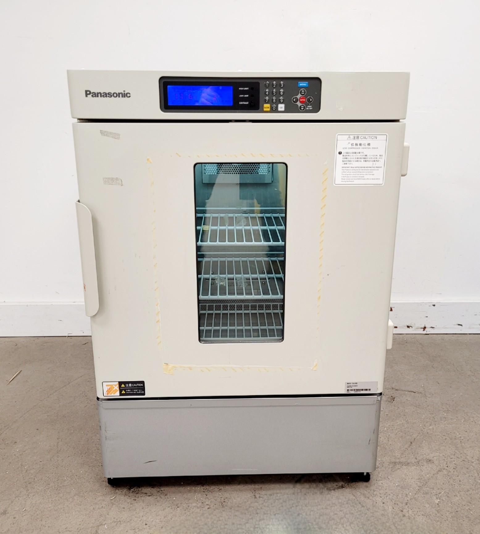 Image of Panasonic MIR-154-PE Cooled Incubator Lab