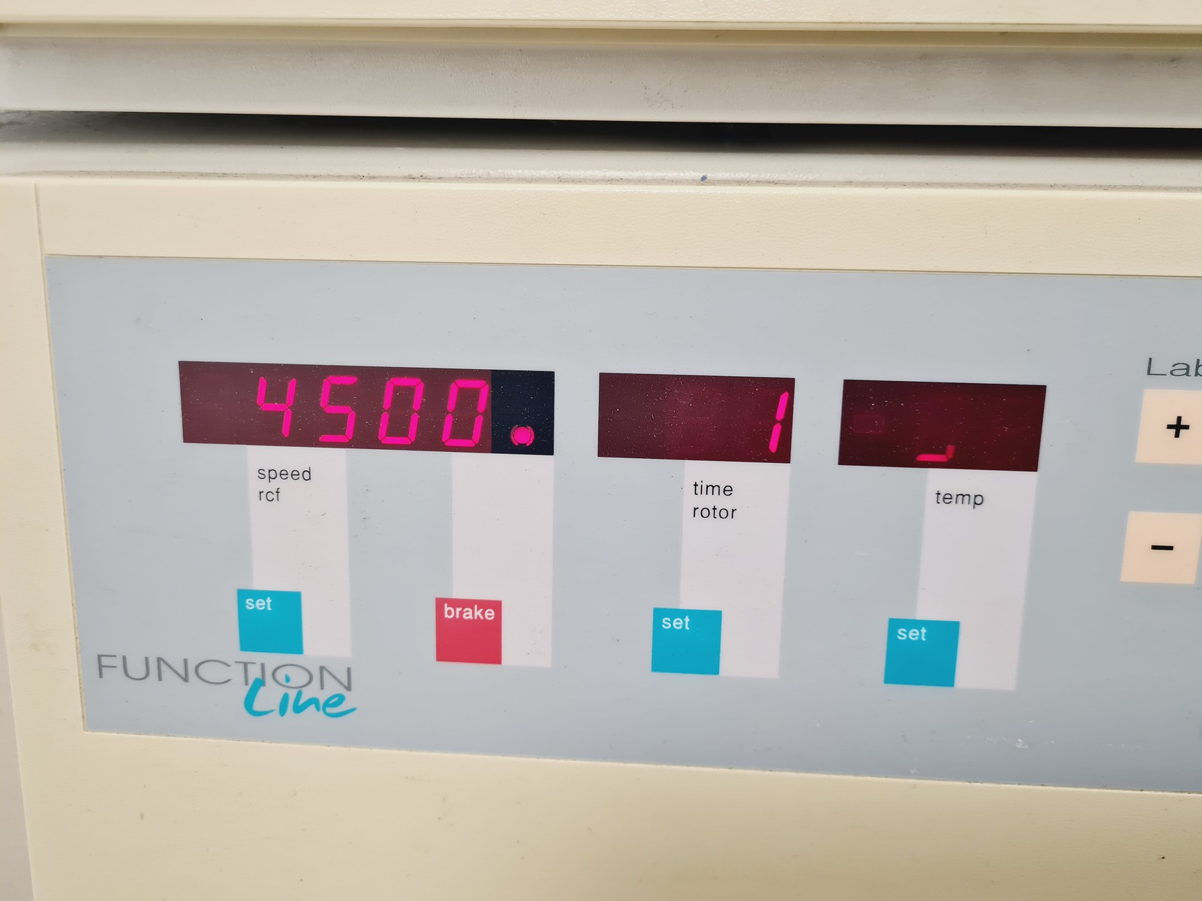 Image of Heraeus Function Line Labofuge 400R Centrifuge Lab