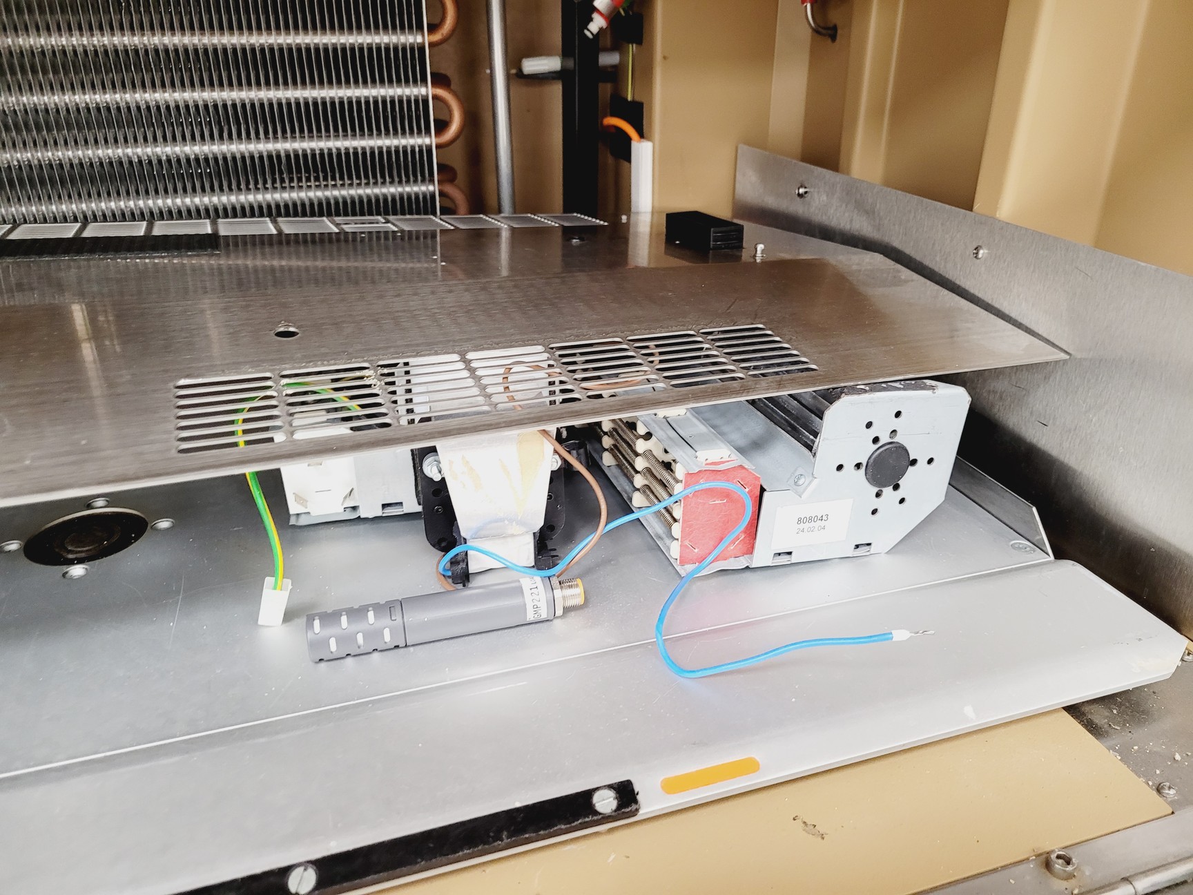 Image of HT Infors Multitron Triple Stack Incubator with Humidity and CO2 Lab Faulty