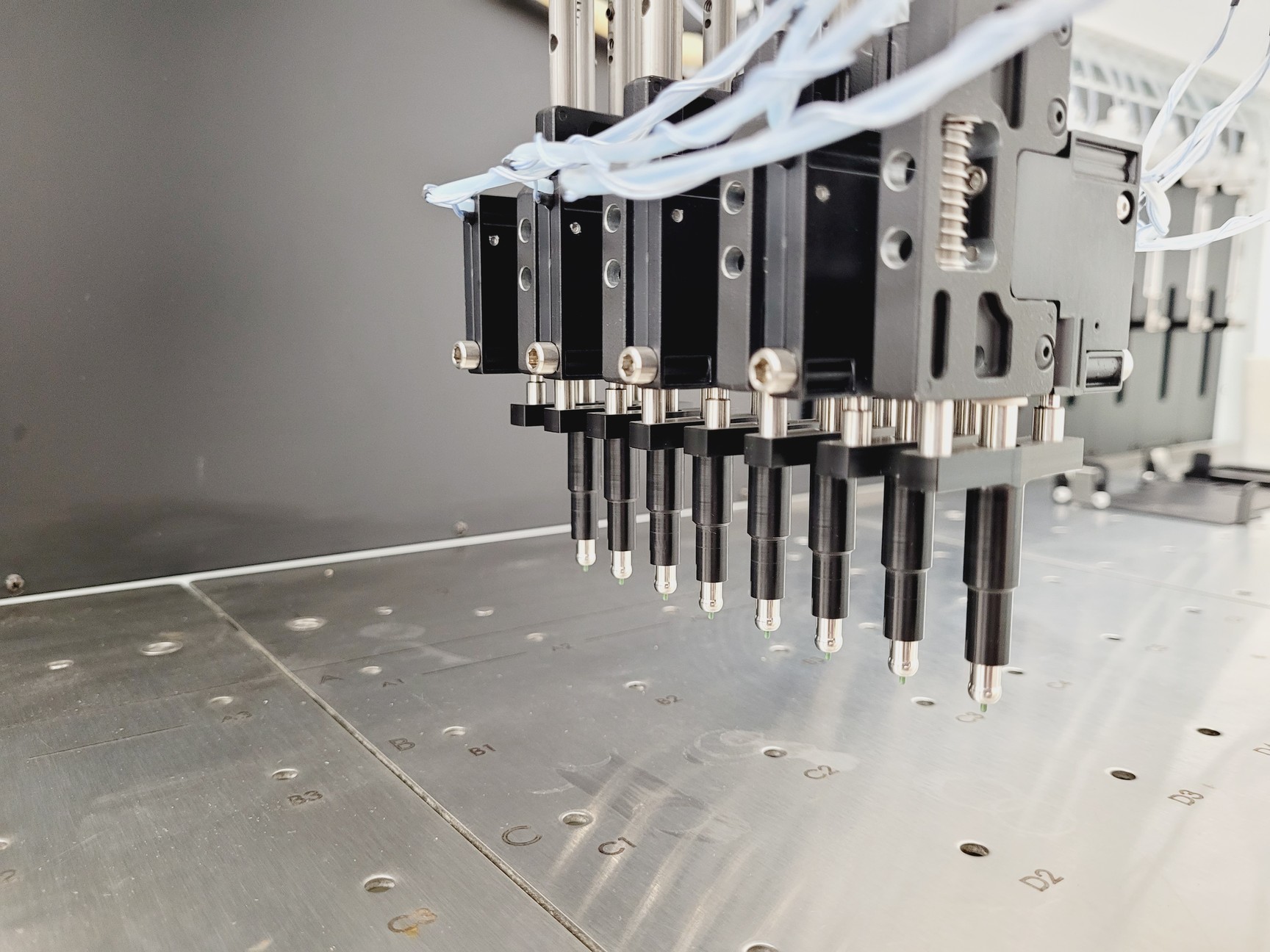 Image of Perkin Elmer Janus G3 Integrator Varispan Deck Liquid Handler Lab