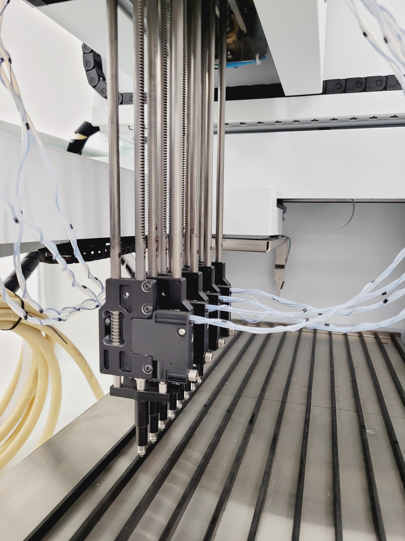 Image of Perkin Elmer Janus G3 Integrator Varispan Deck Liquid Handler Lab