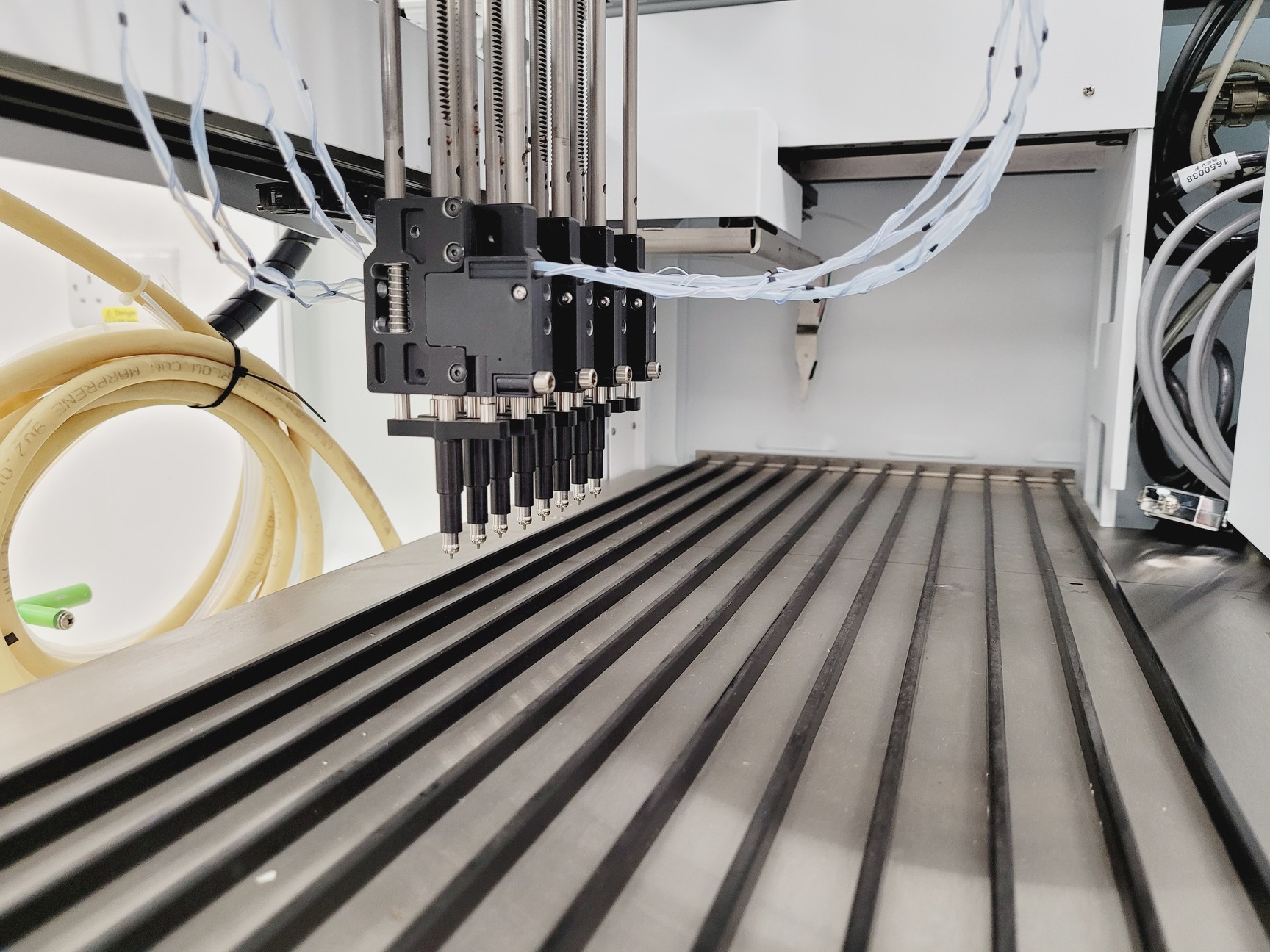 Image of Perkin Elmer Janus G3 Integrator Varispan Deck Liquid Handler Lab