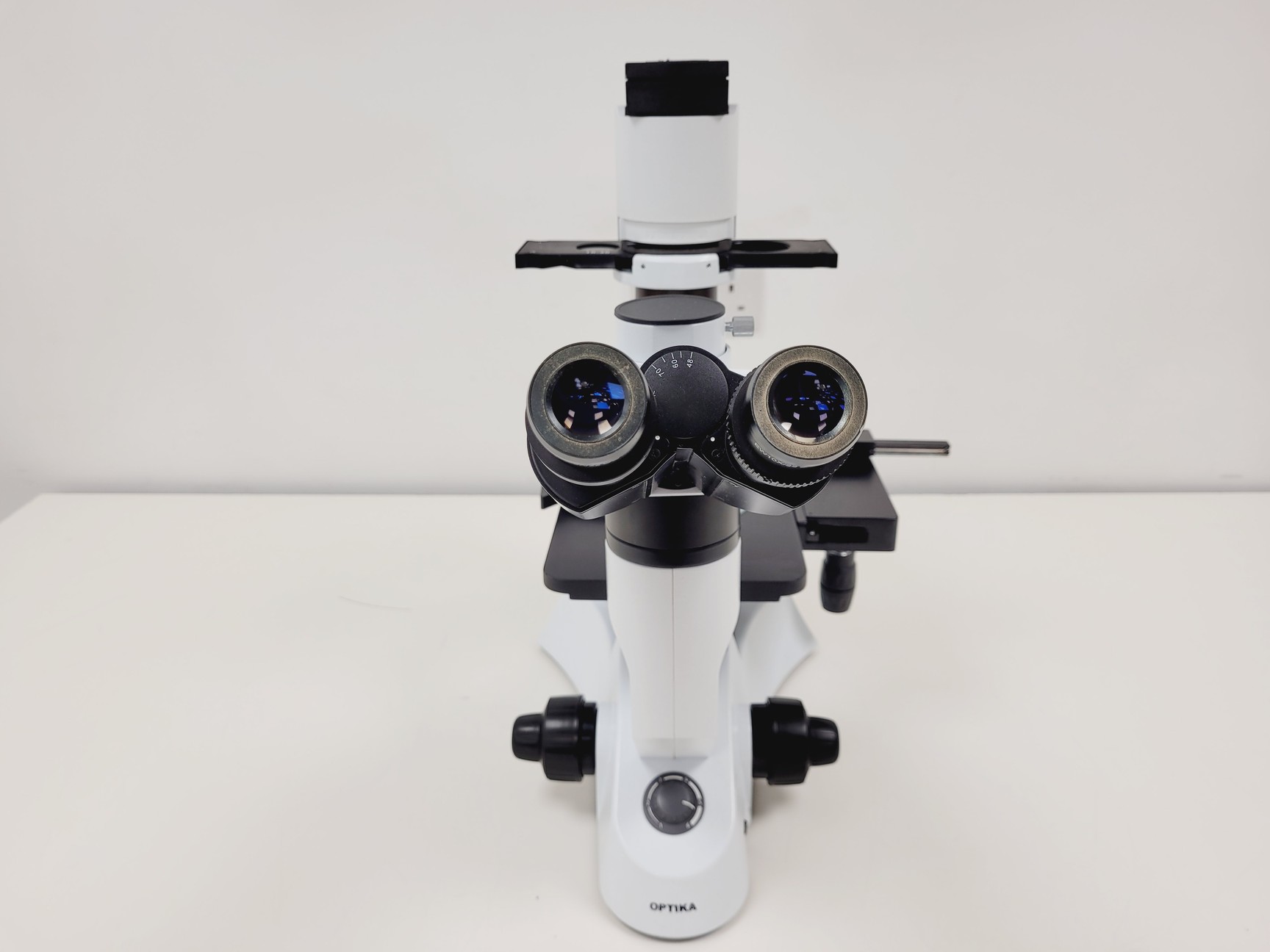 Image of Optika Inverted Microscope Model XDS-2 w/ 4 x Objectives Ph 4x 10x 20x 40x Lab