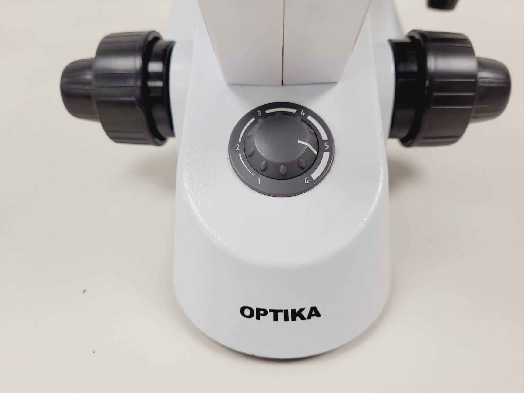 Image of Optika Inverted Microscope Model XDS-2 w/ 4 x Objectives Ph 4x 10x 20x 40x Lab