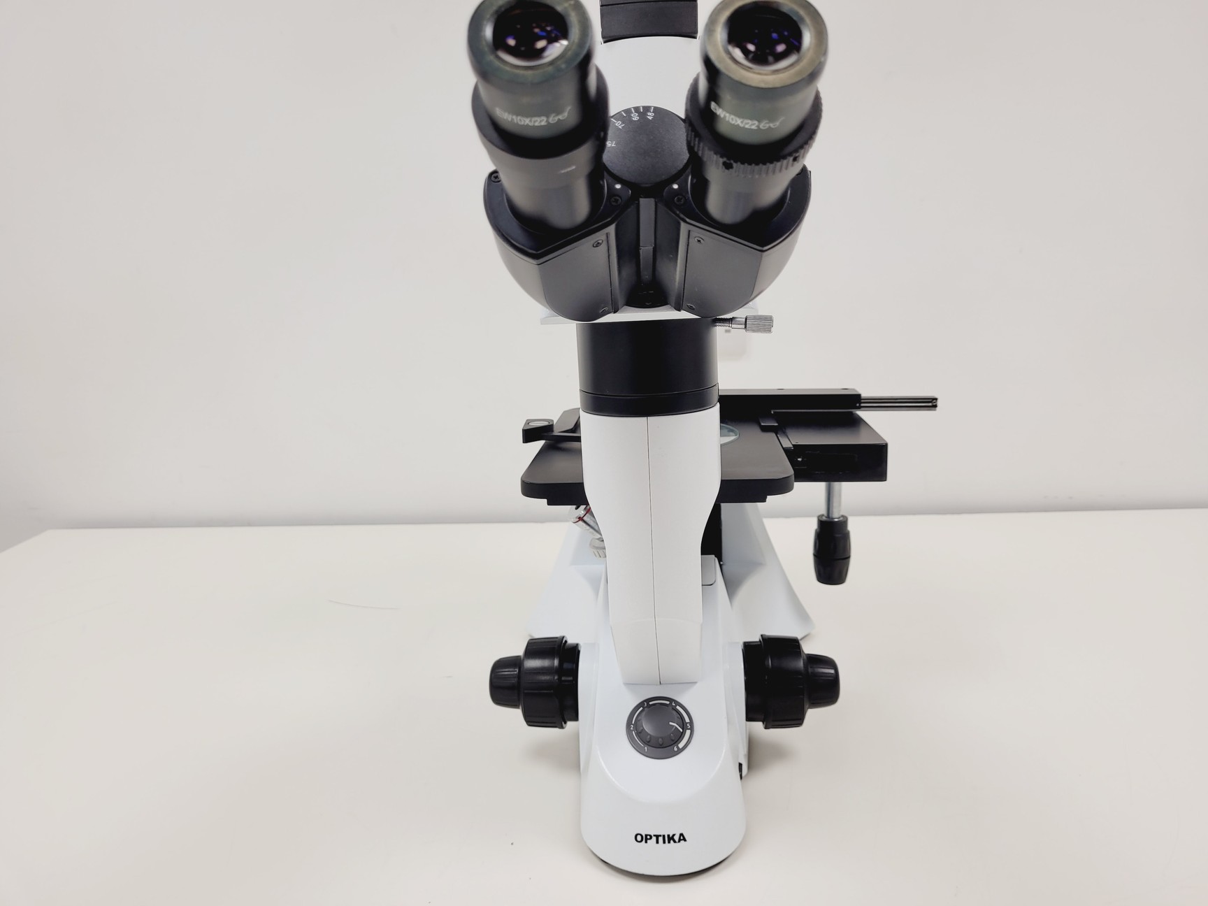 Image of Optika Inverted Microscope Model XDS-2 w/ 4 x Objectives Ph 4x 10x 20x 40x Lab